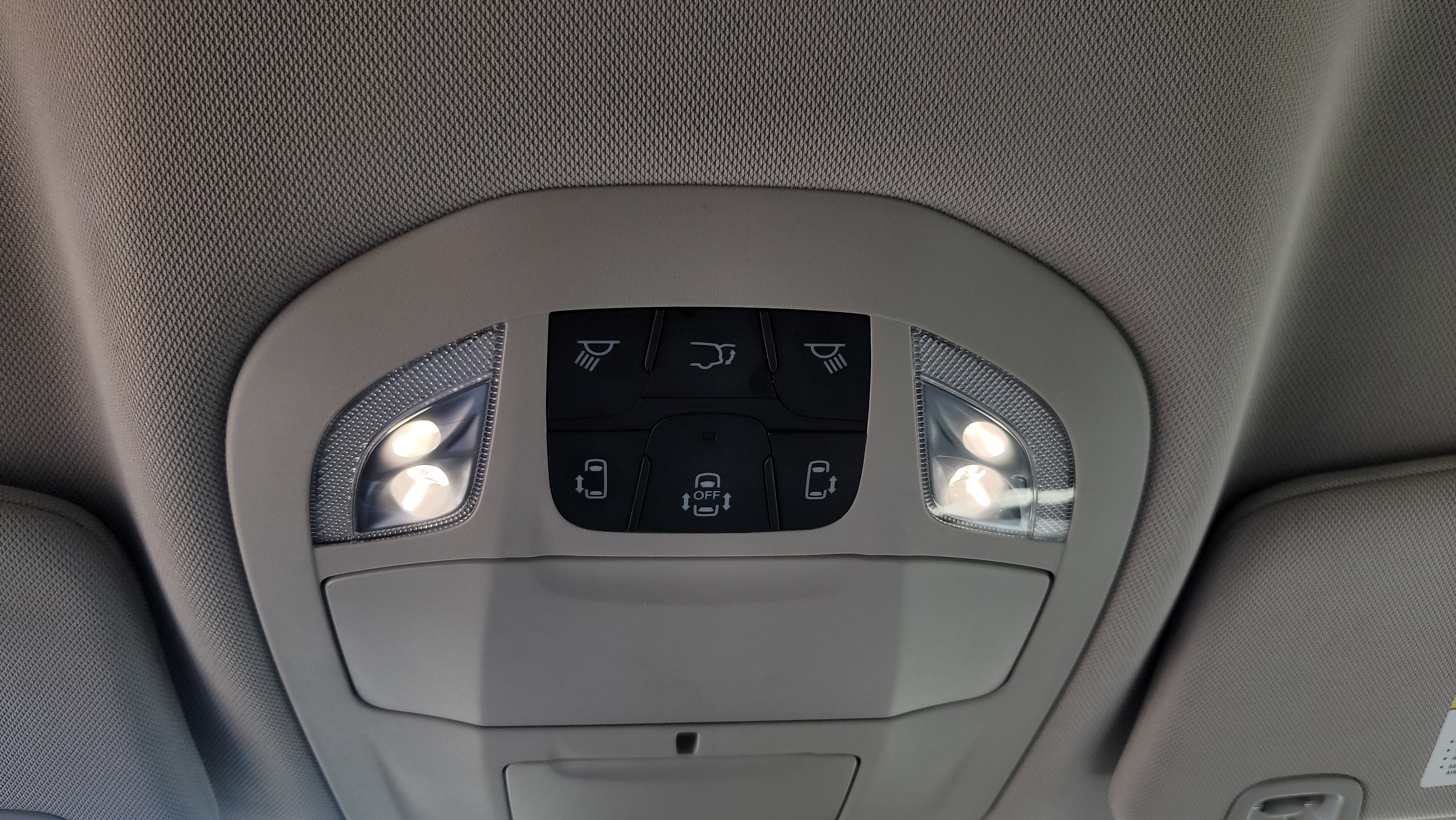 2020 Chrysler Pacifica Touring L Plus 27