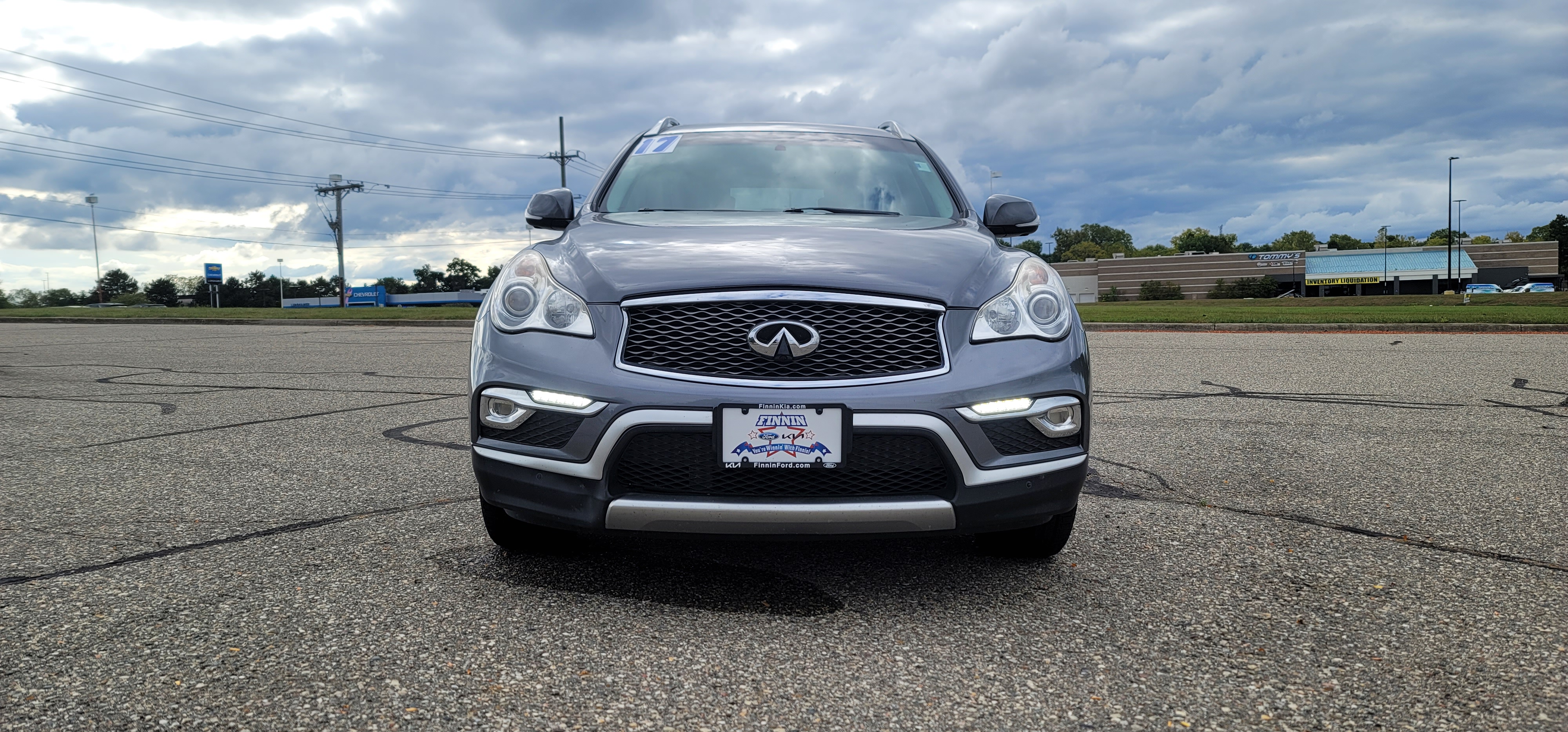 2017 INFINITI QX50 Base 41