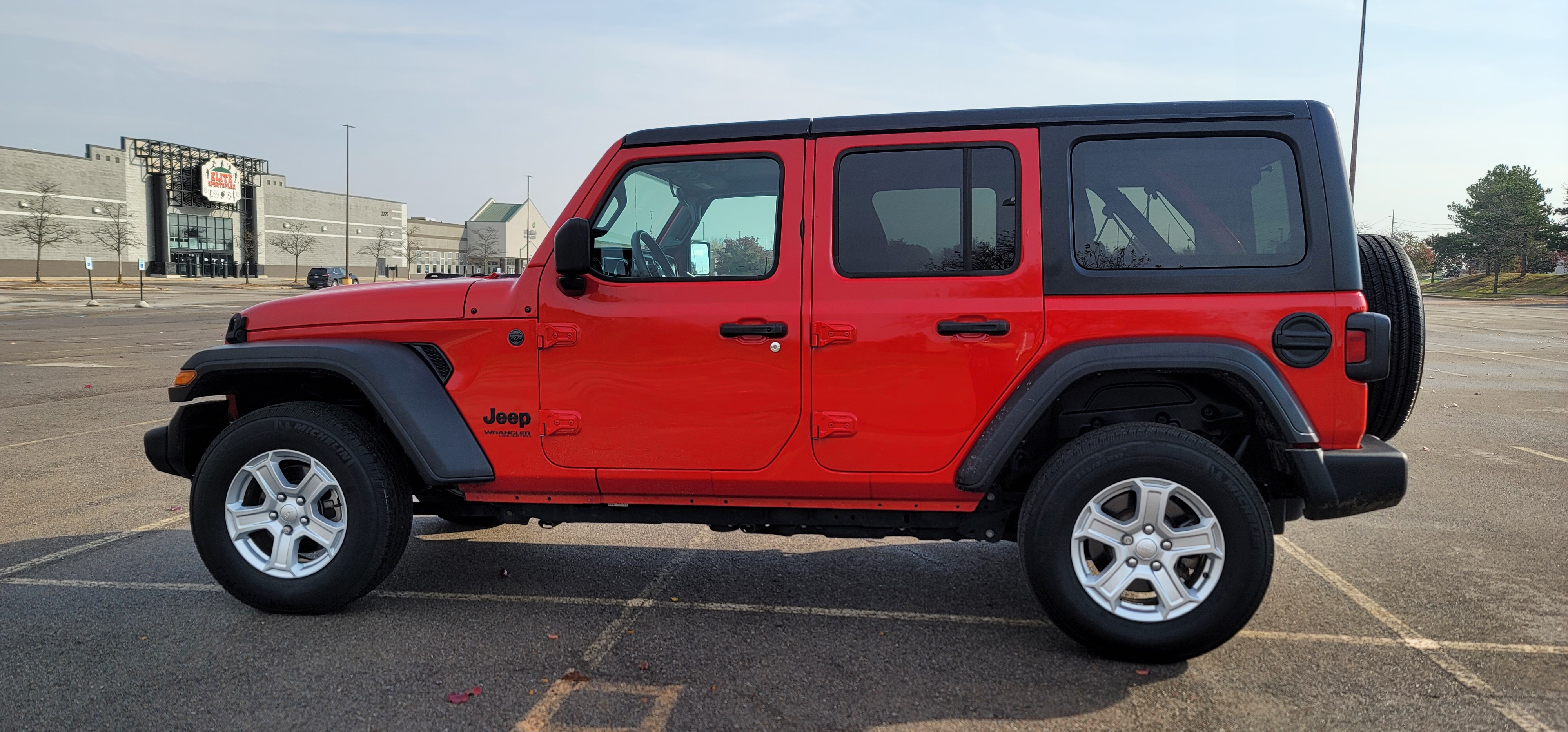 2022 Jeep Wrangler Unlimited Sport S 6