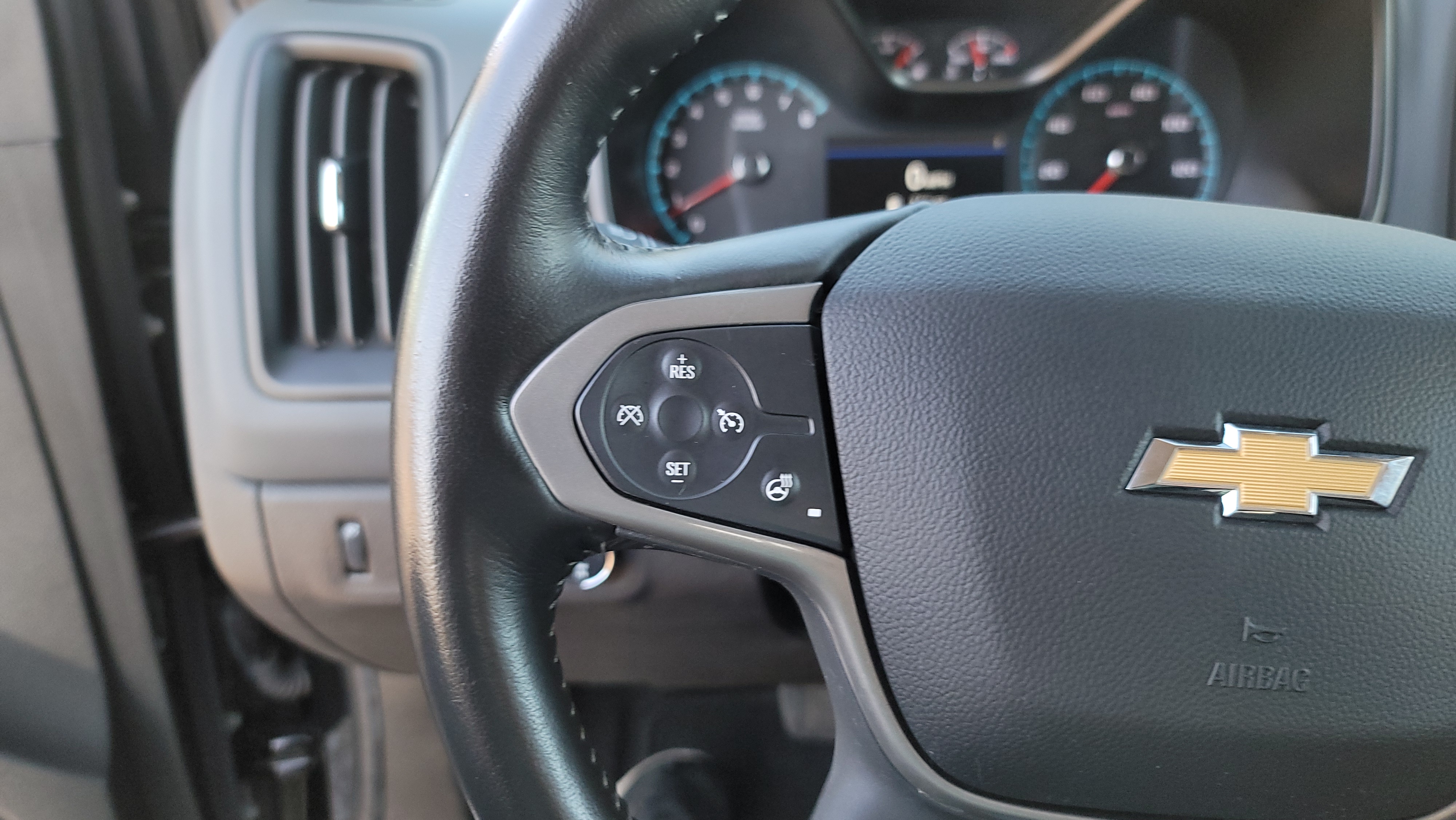 2022 Chevrolet Colorado Z71 15