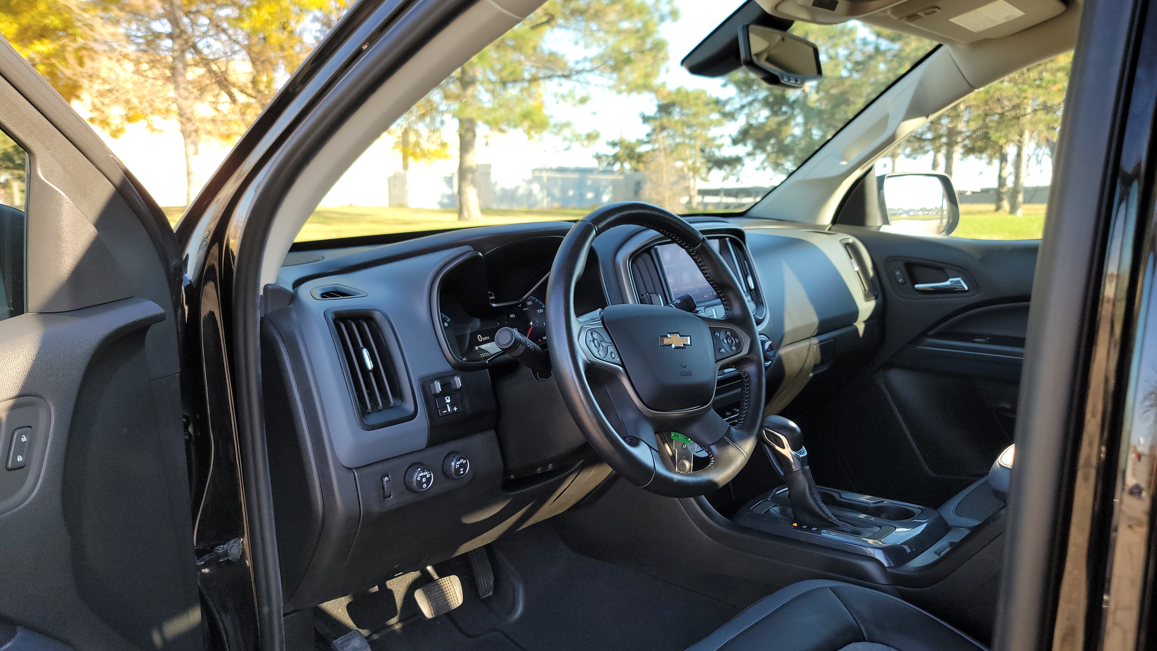 2022 Chevrolet Colorado Z71 32