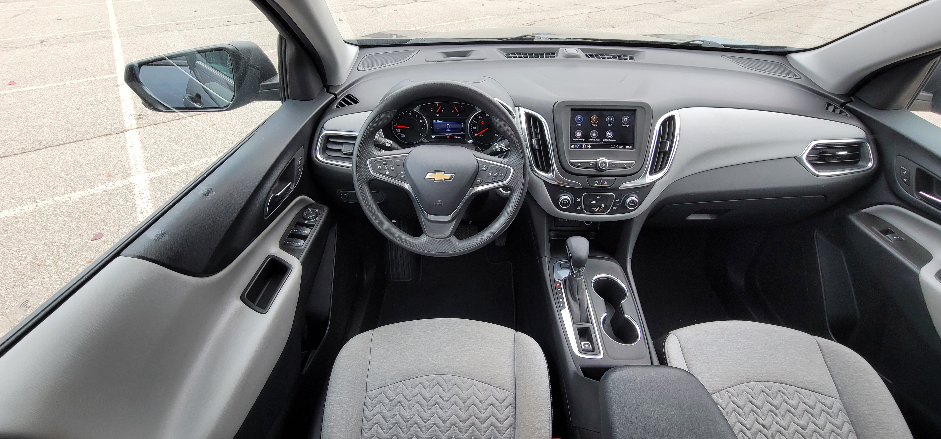 2022 Chevrolet Equinox LS 34