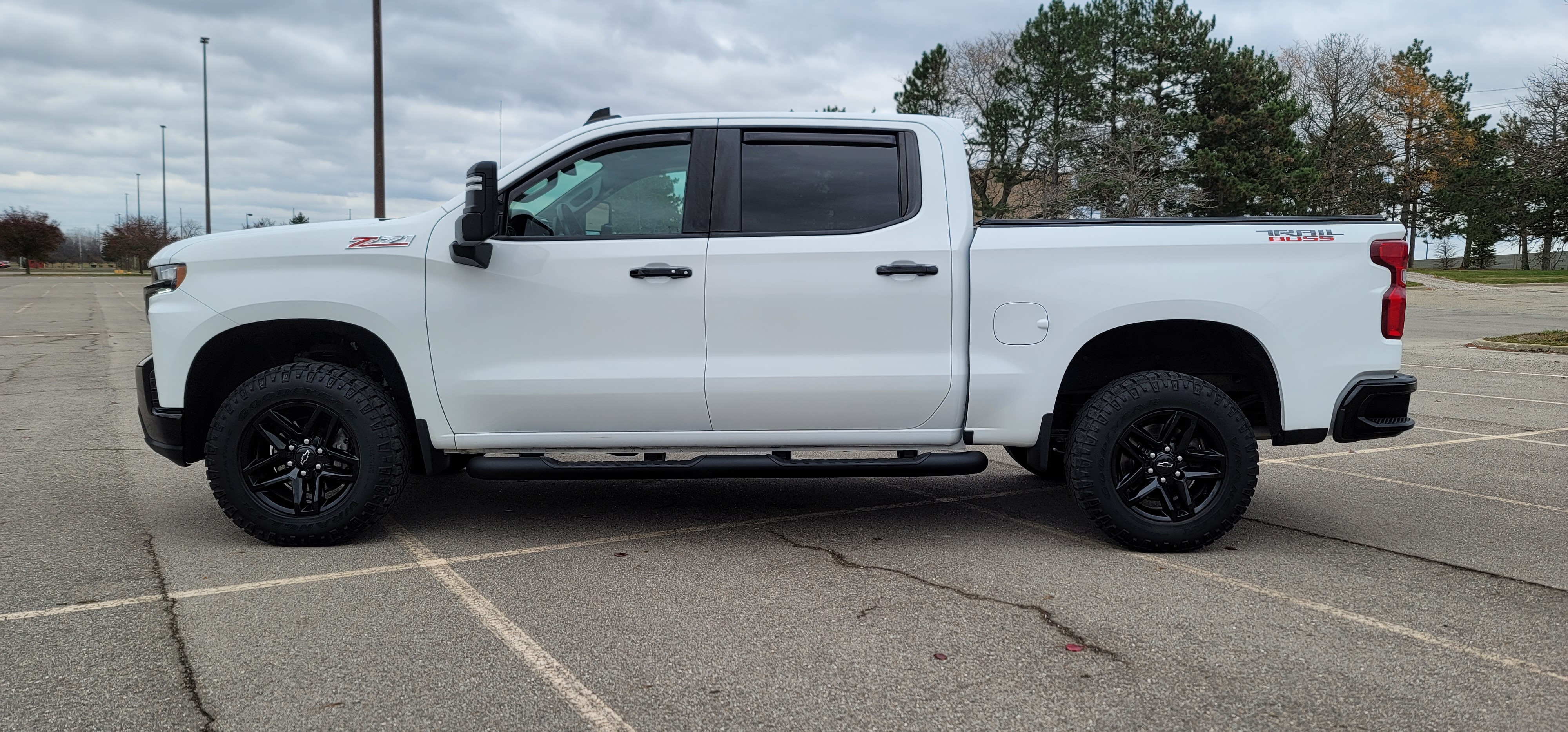 2021 Chevrolet Silverado 1500 LT Trail Boss 6