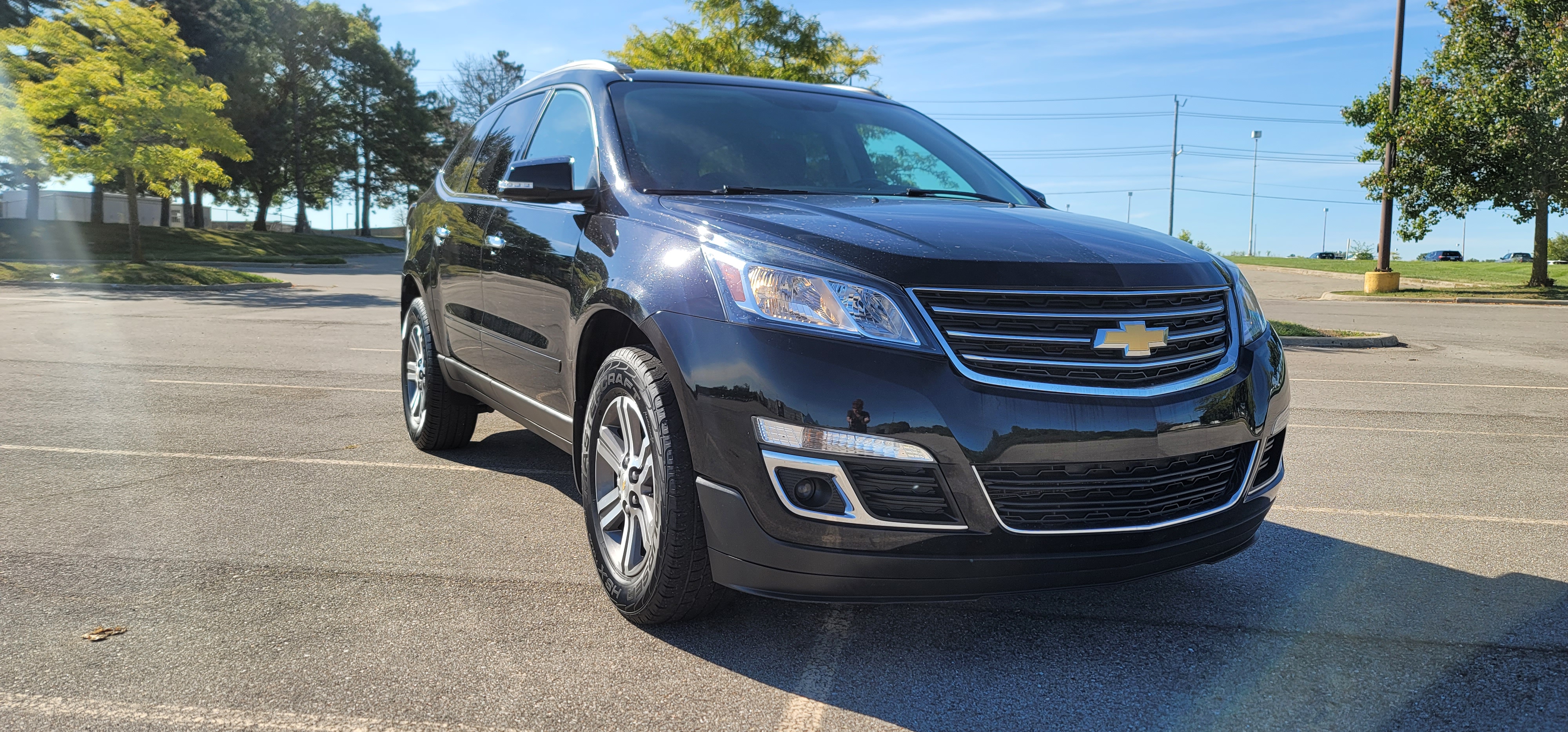 2017 Chevrolet Traverse LT 2