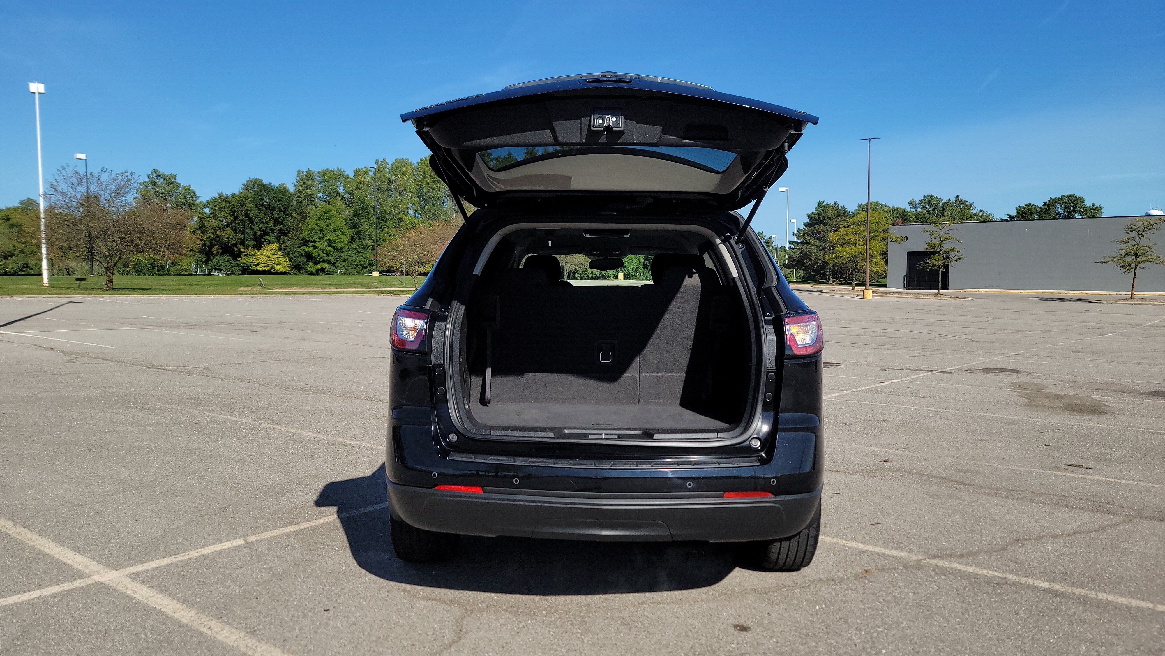 2017 Chevrolet Traverse LT 34