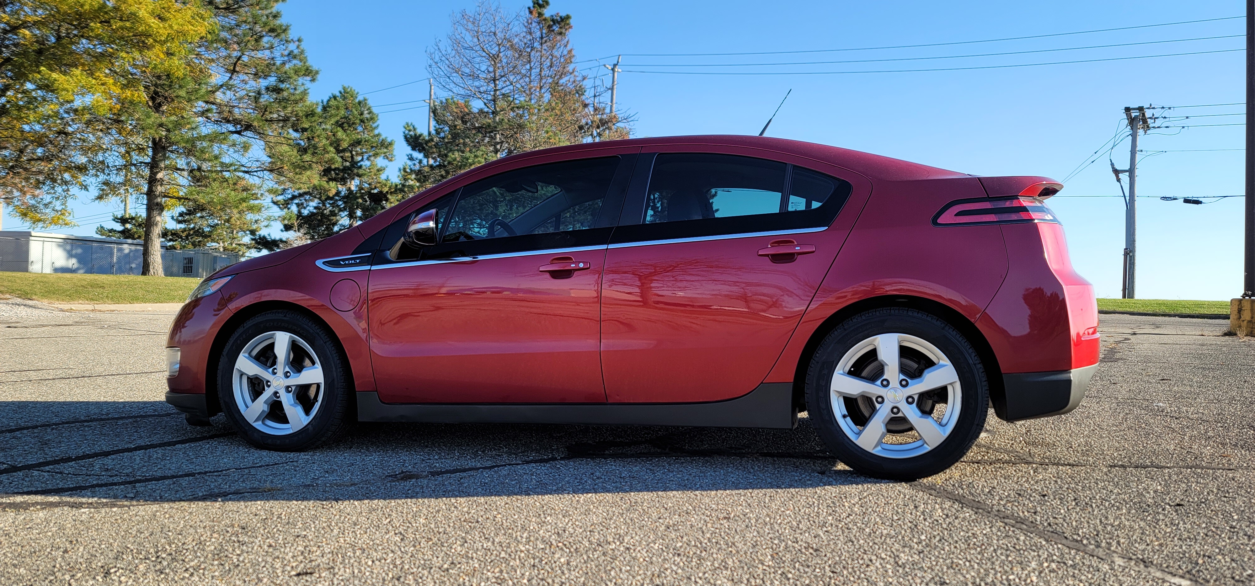 2014 Chevrolet Volt Base 6