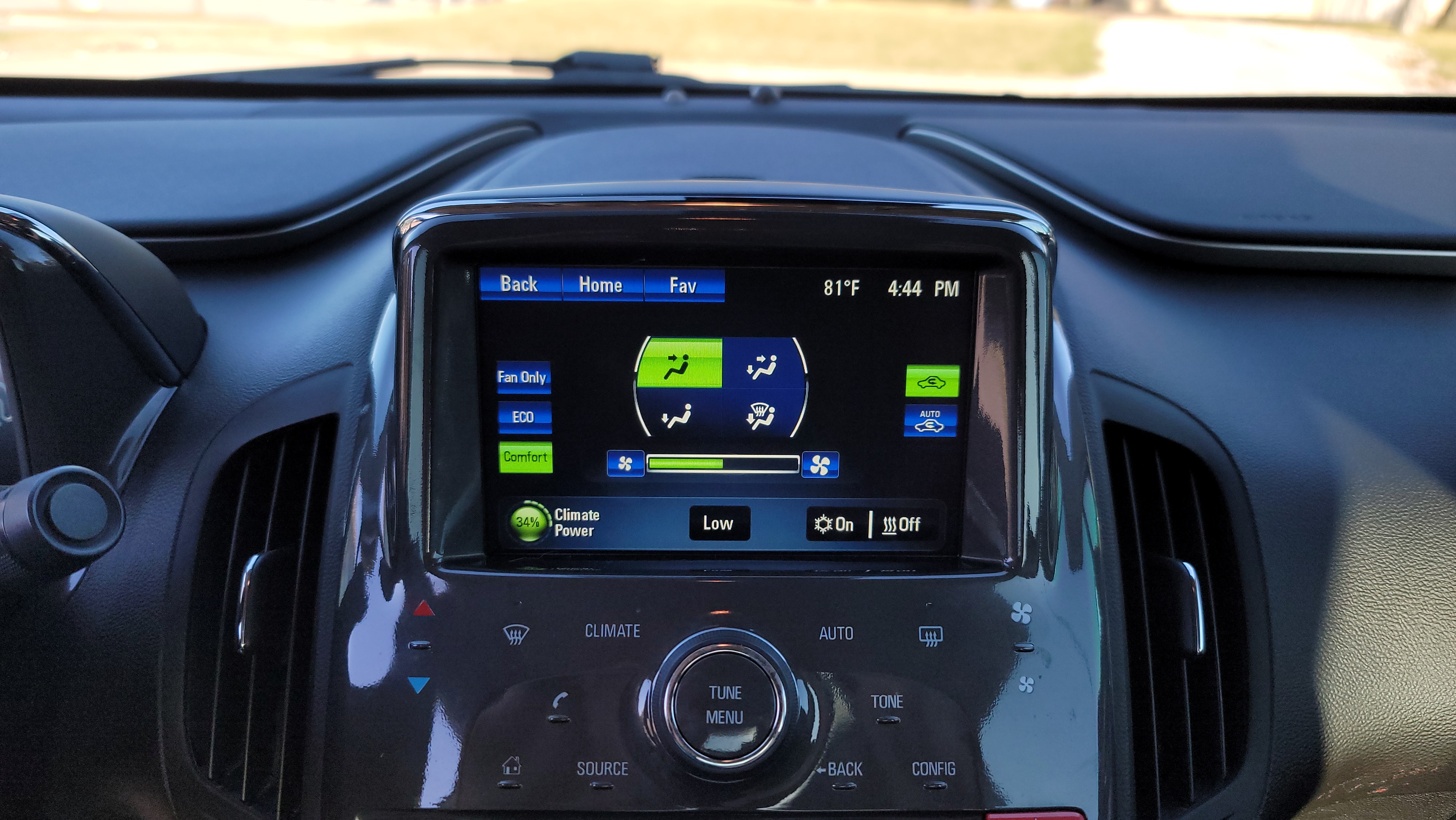 2014 Chevrolet Volt Base 17