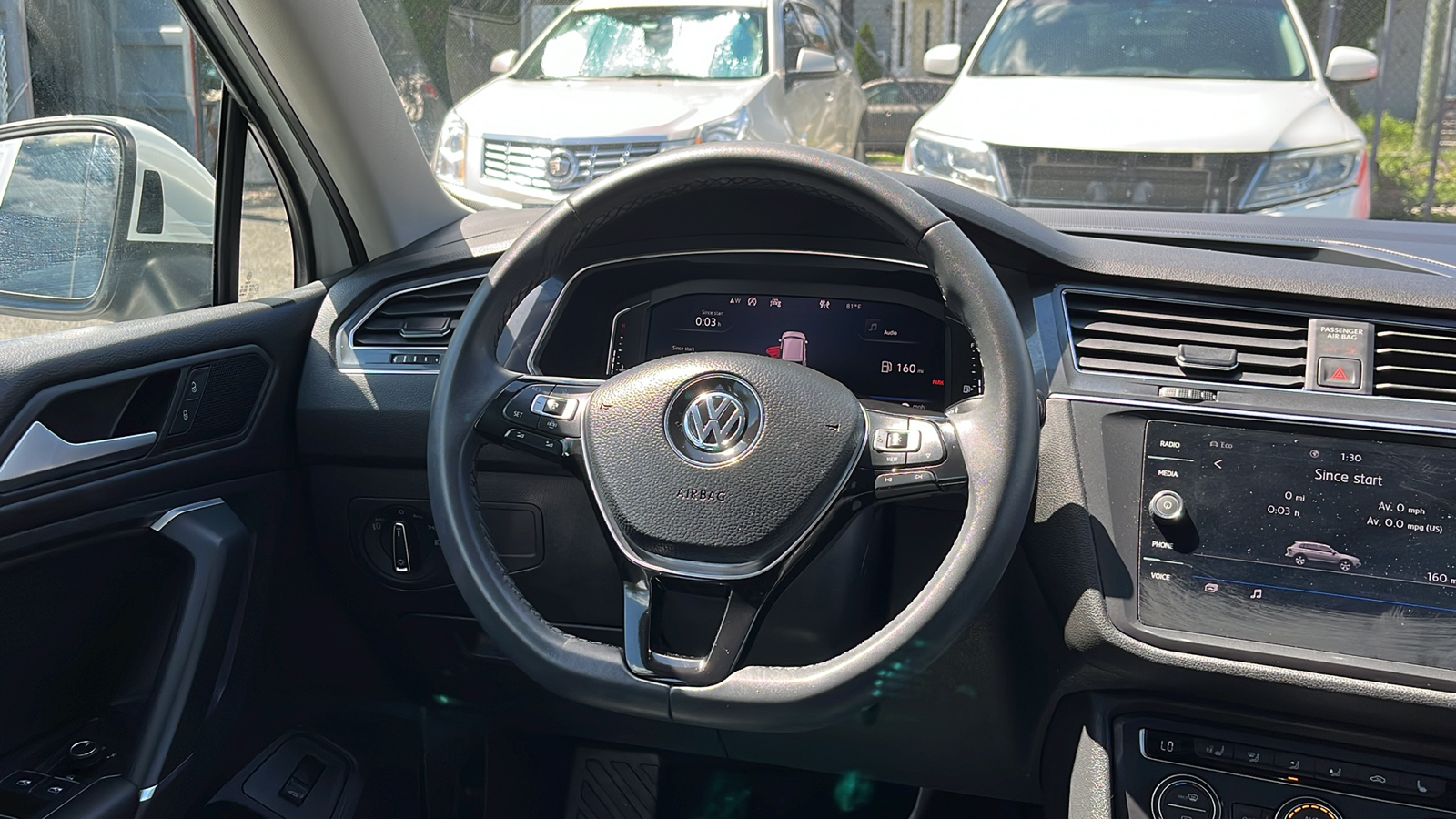 2020 Volkswagen Tiguan 2.0T SEL 23