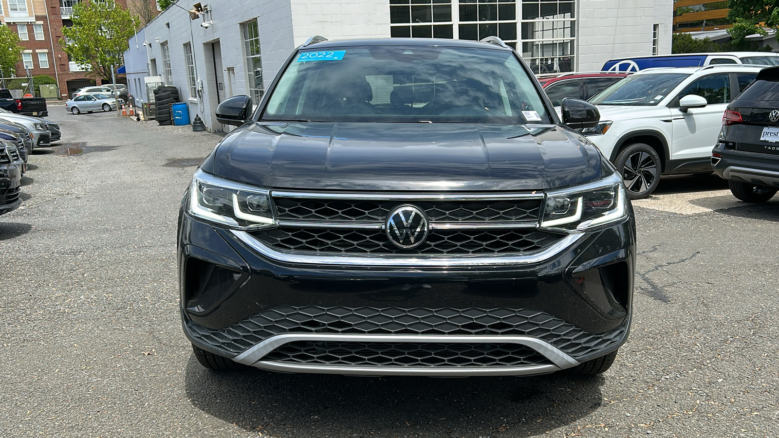 2022 Volkswagen Taos 1.5T SEL 3