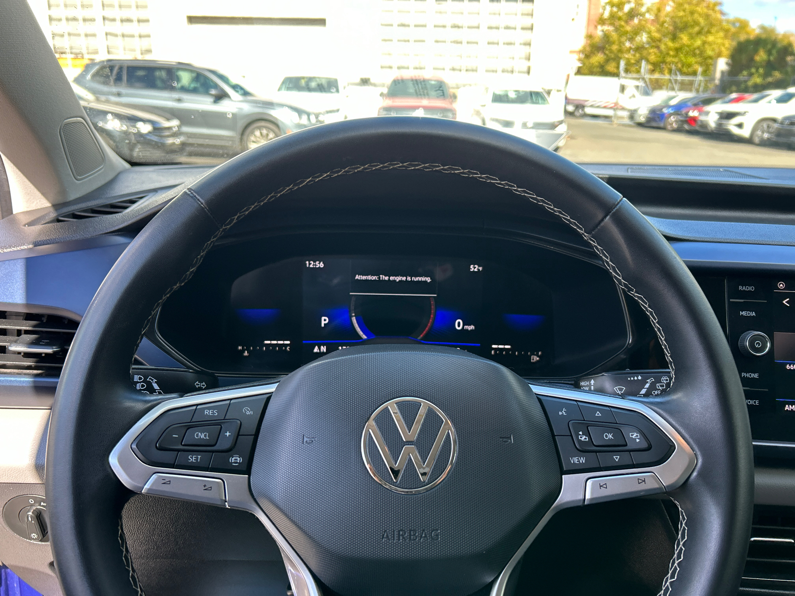 2022 Volkswagen Taos 1.5T SE 12