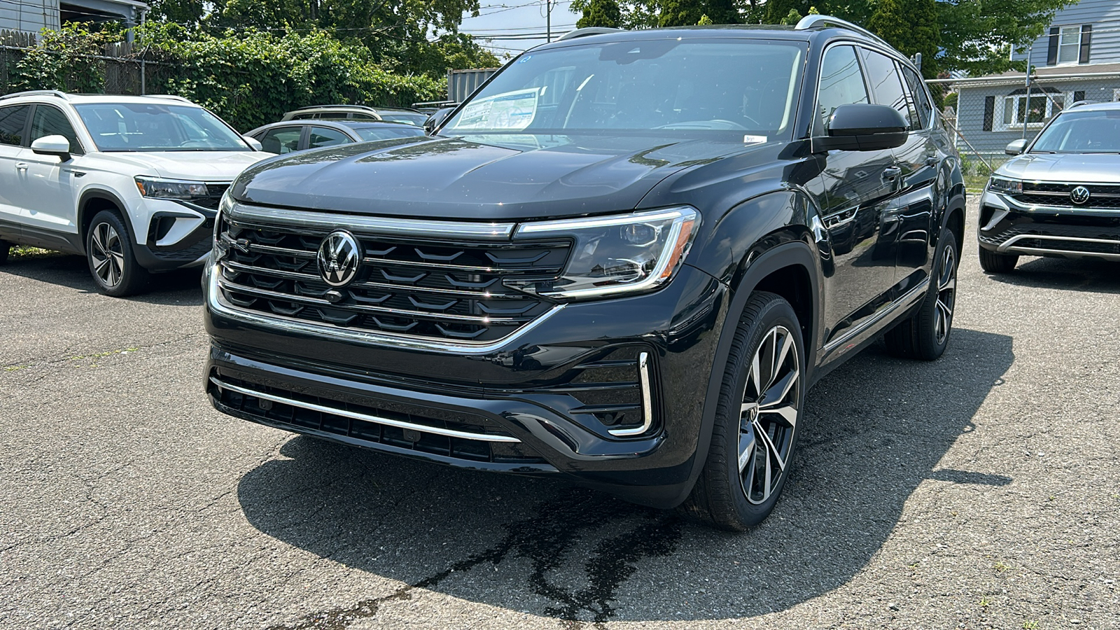 2024 Volkswagen Atlas 2.0T SEL Premium R-Line 4