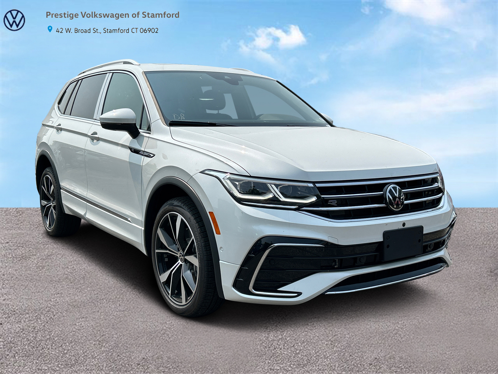 2024 Volkswagen Tiguan 2.0T SEL R-Line 1