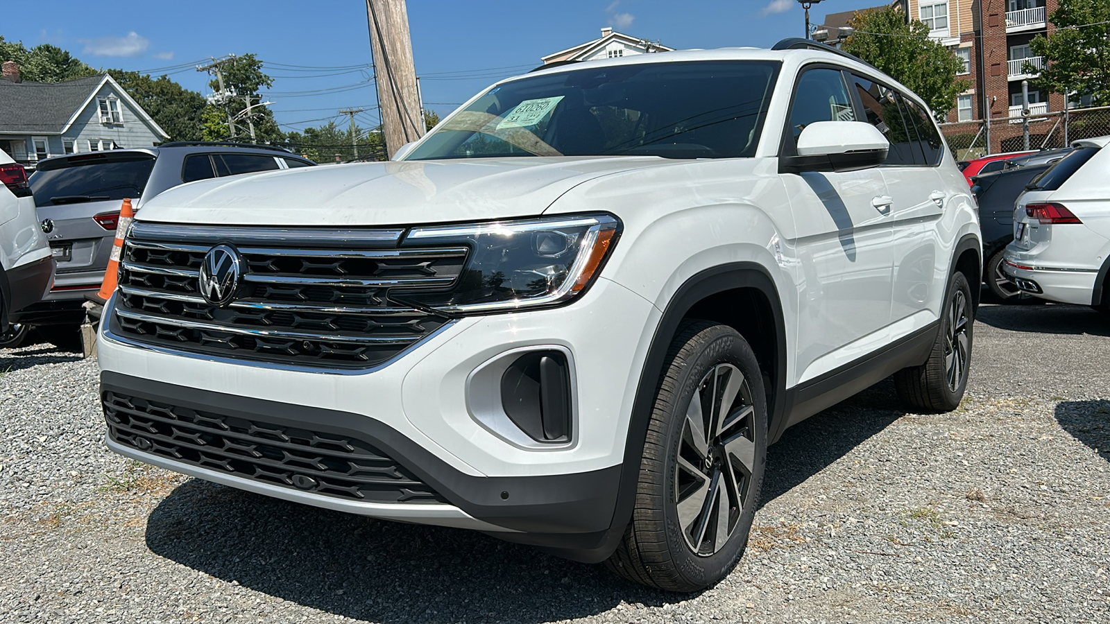 2024 Volkswagen Atlas 2.0T SE w/Technology 4