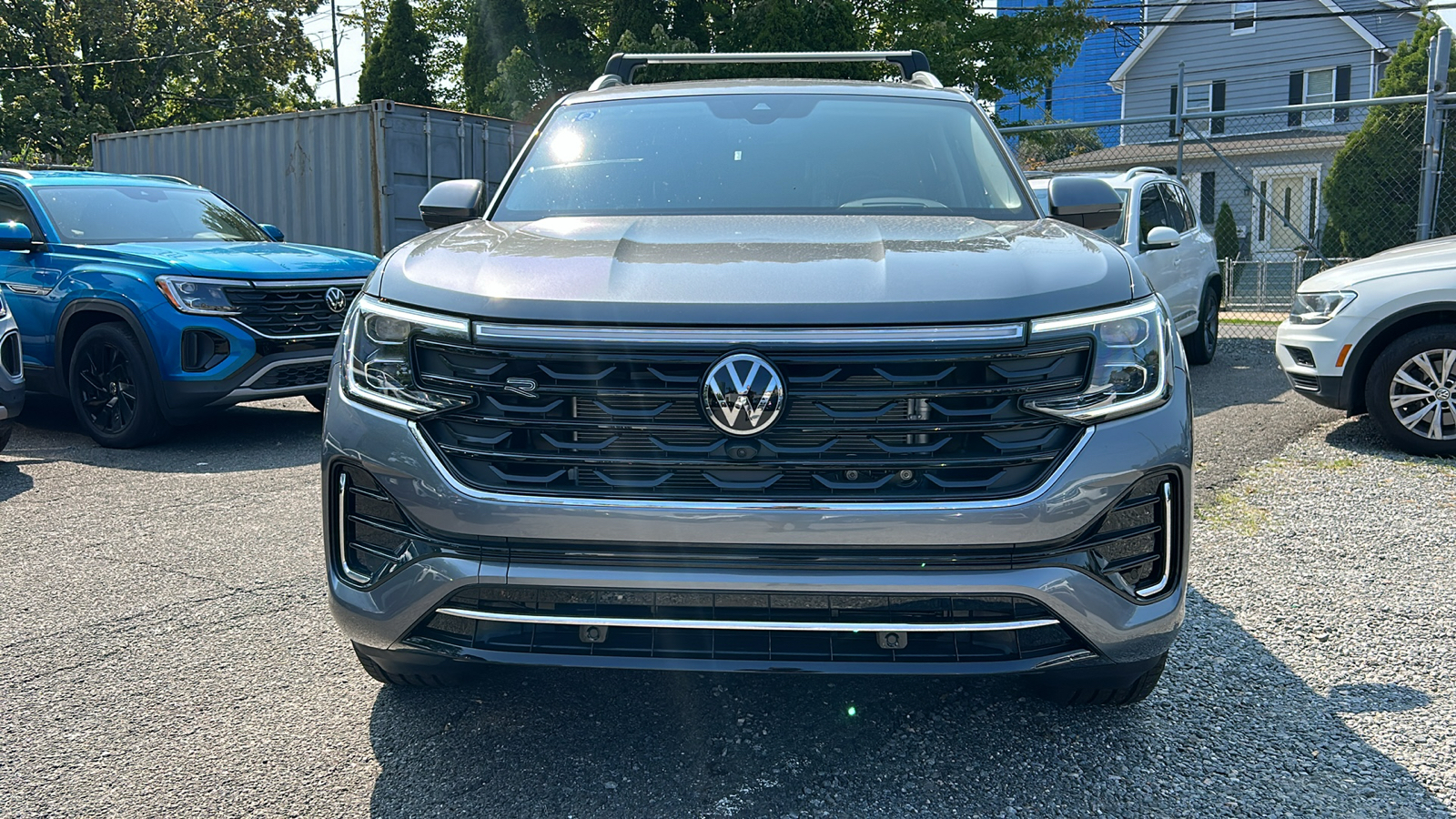 2024 Volkswagen Atlas 2.0T SEL Premium R-Line 2