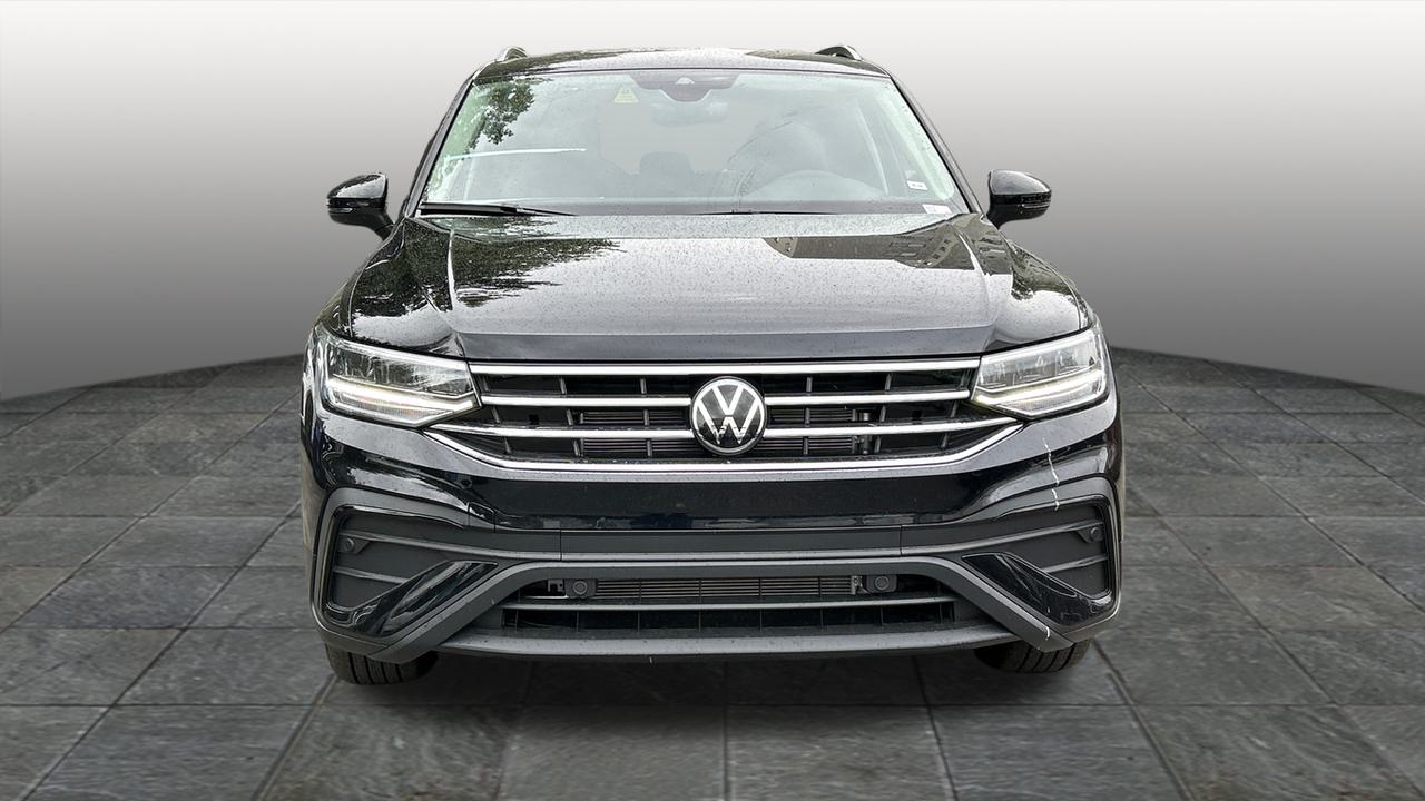 2024 Volkswagen Tiguan 2.0T SE 2