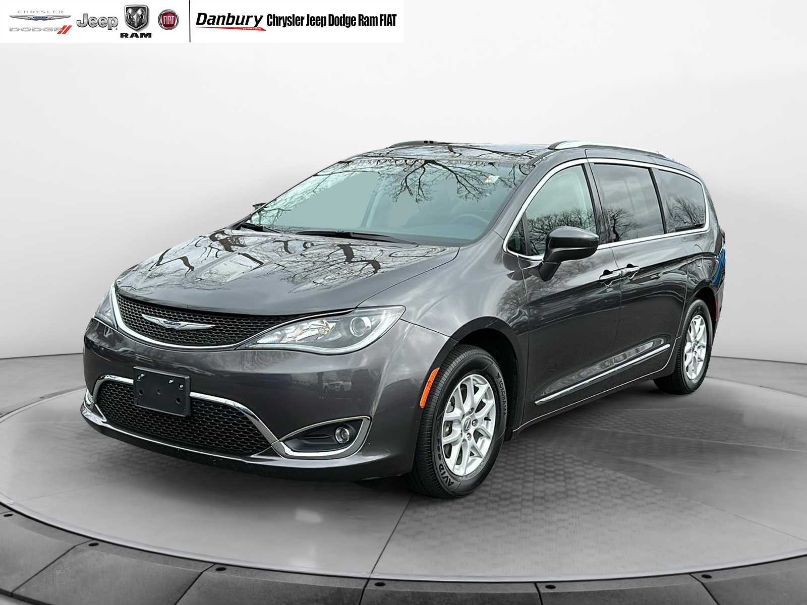 2020 Chrysler Pacifica Touring L 3