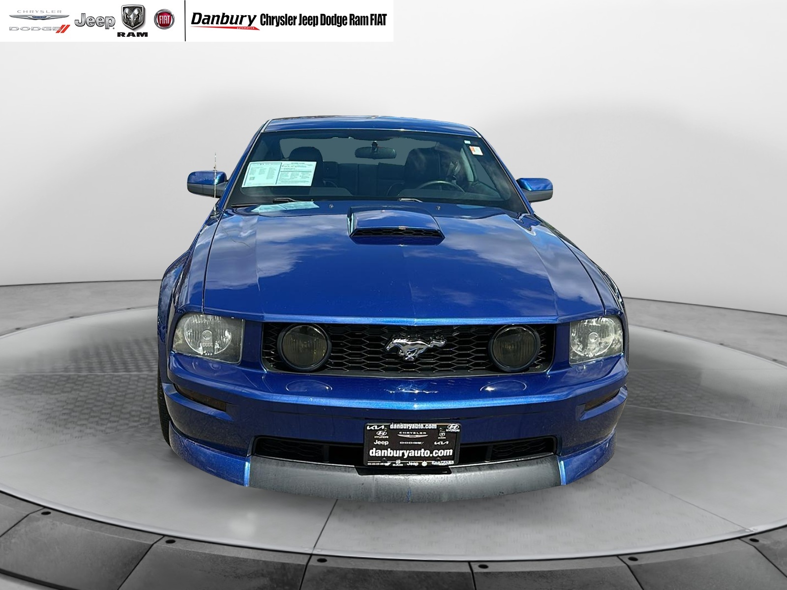 2009 Ford Mustang GT 2