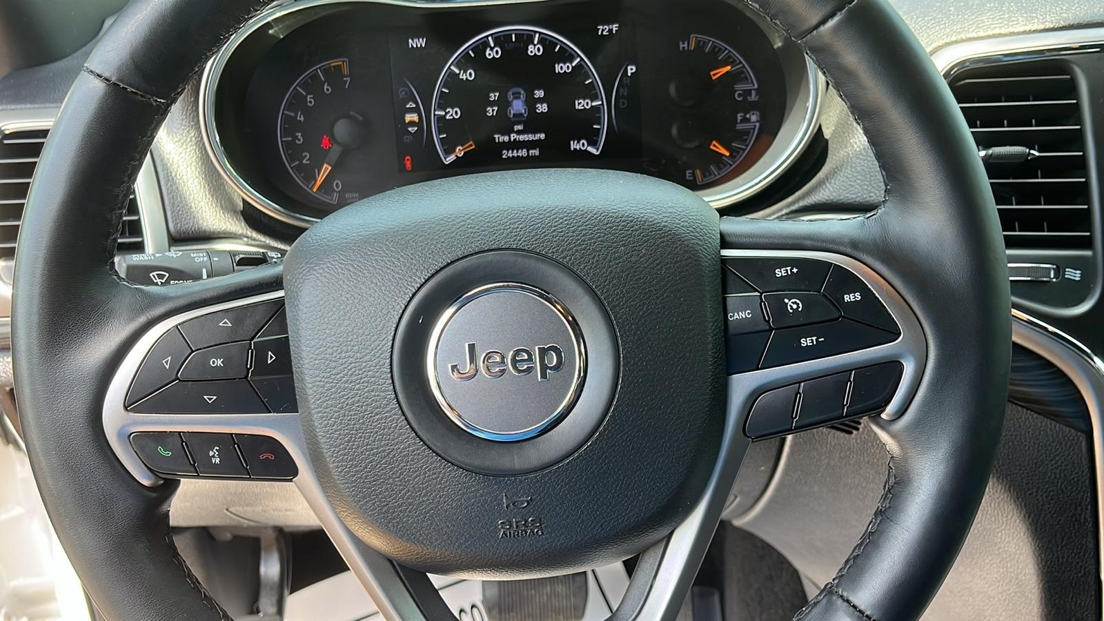 2021 Jeep Grand Cherokee Laredo E 10