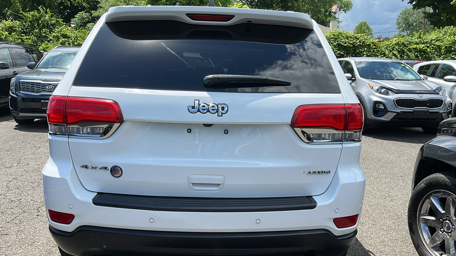 2018 Jeep Grand Cherokee Laredo E 3