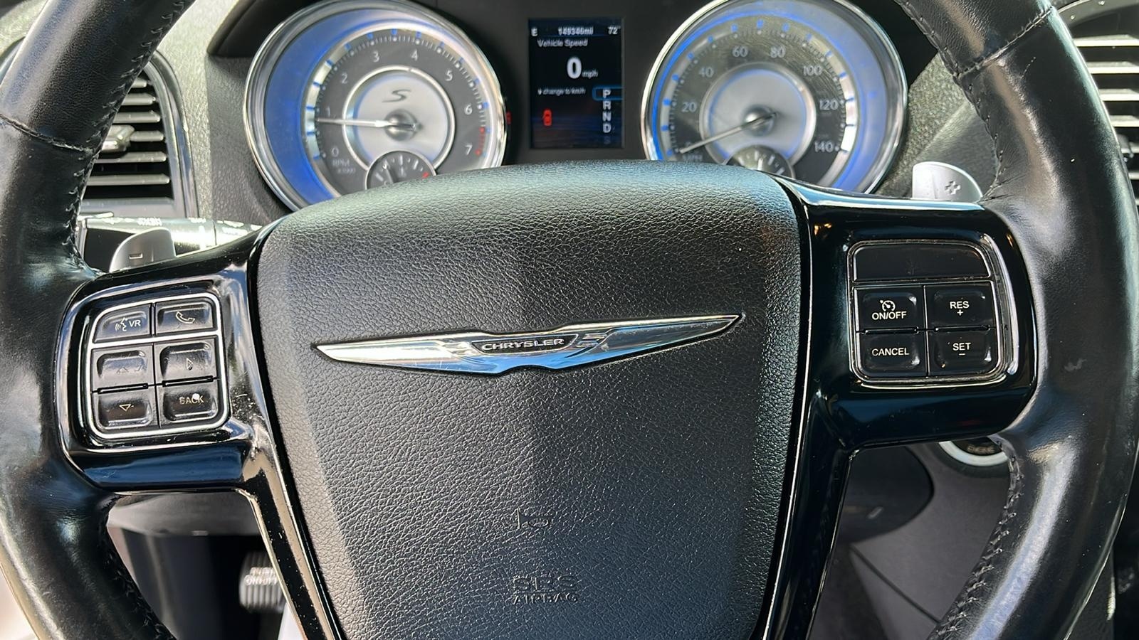 2014 Chrysler 300 300S 10
