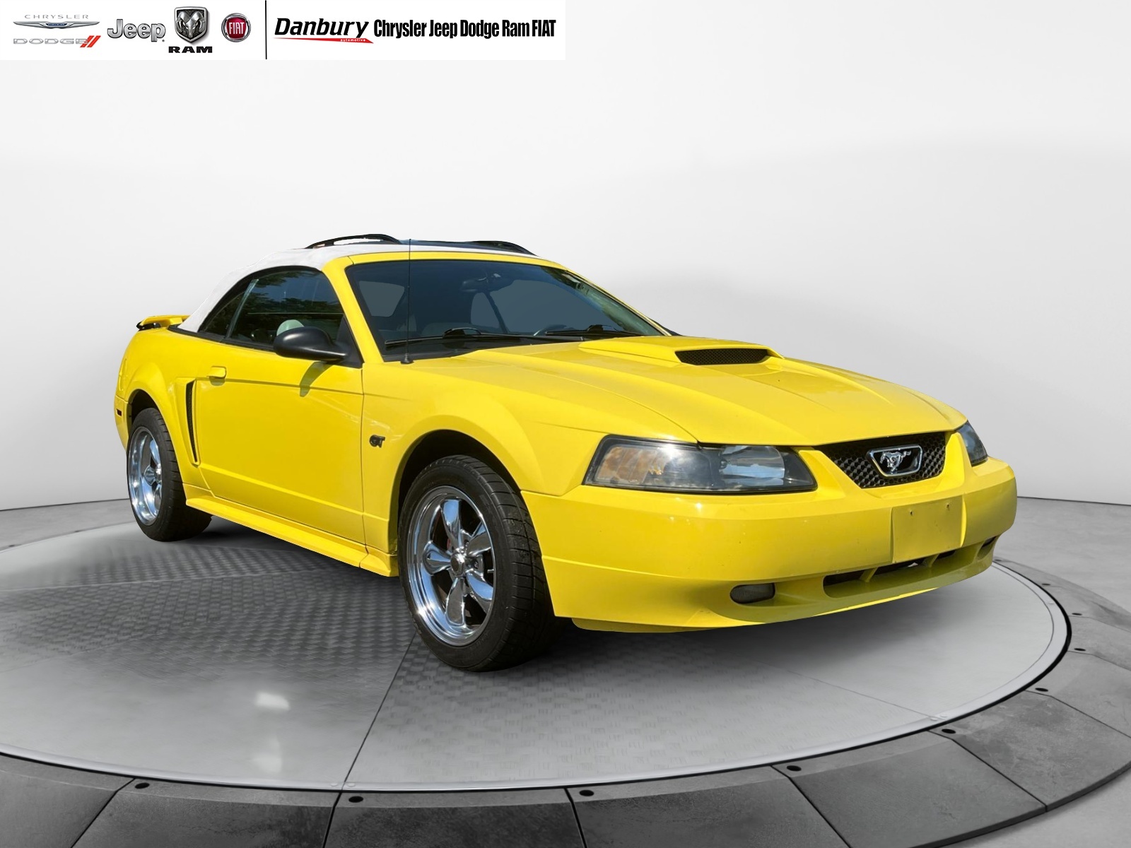 2001 Ford Mustang GT Premium 1