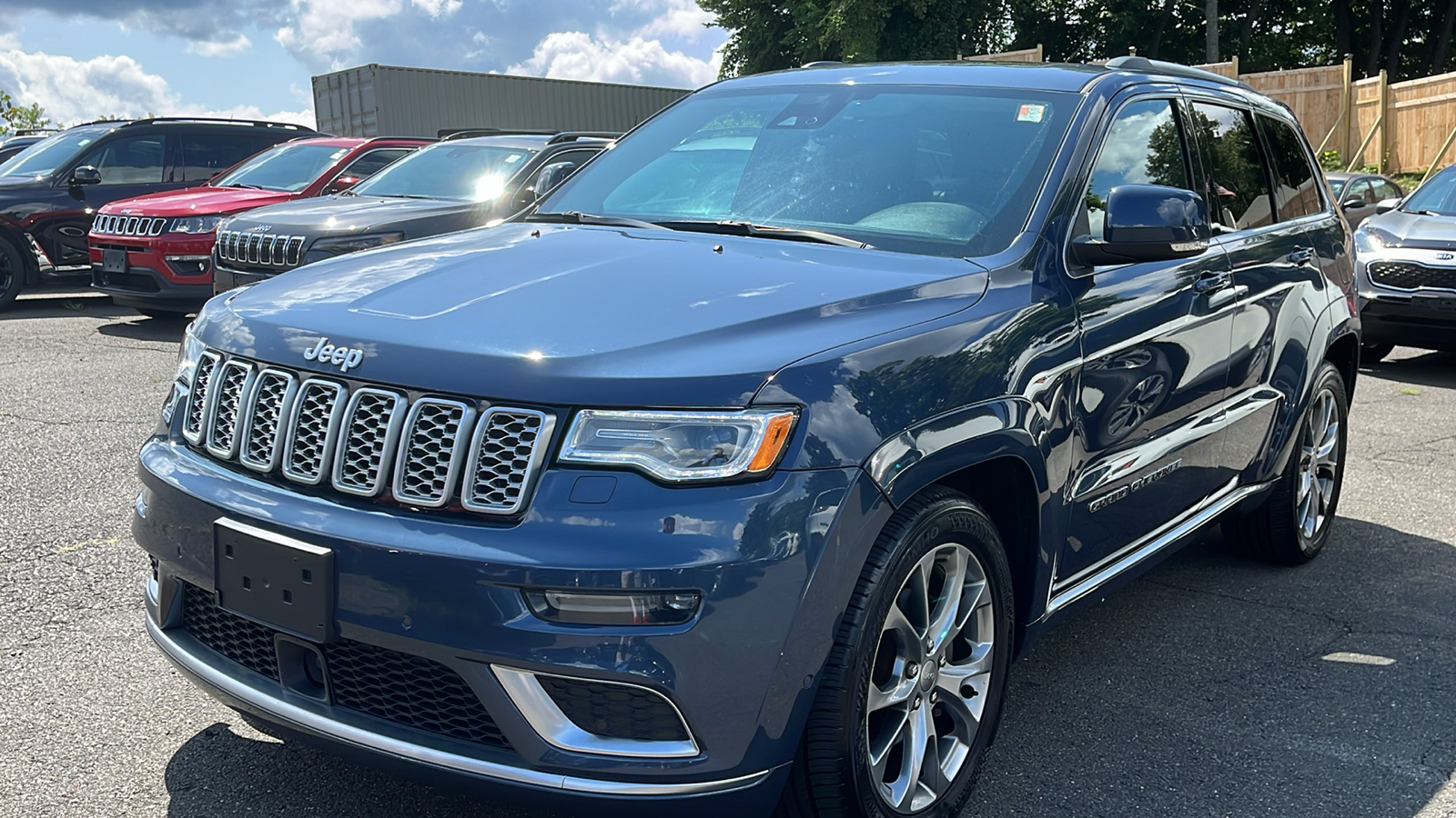 2020 Jeep Grand Cherokee Summit 3