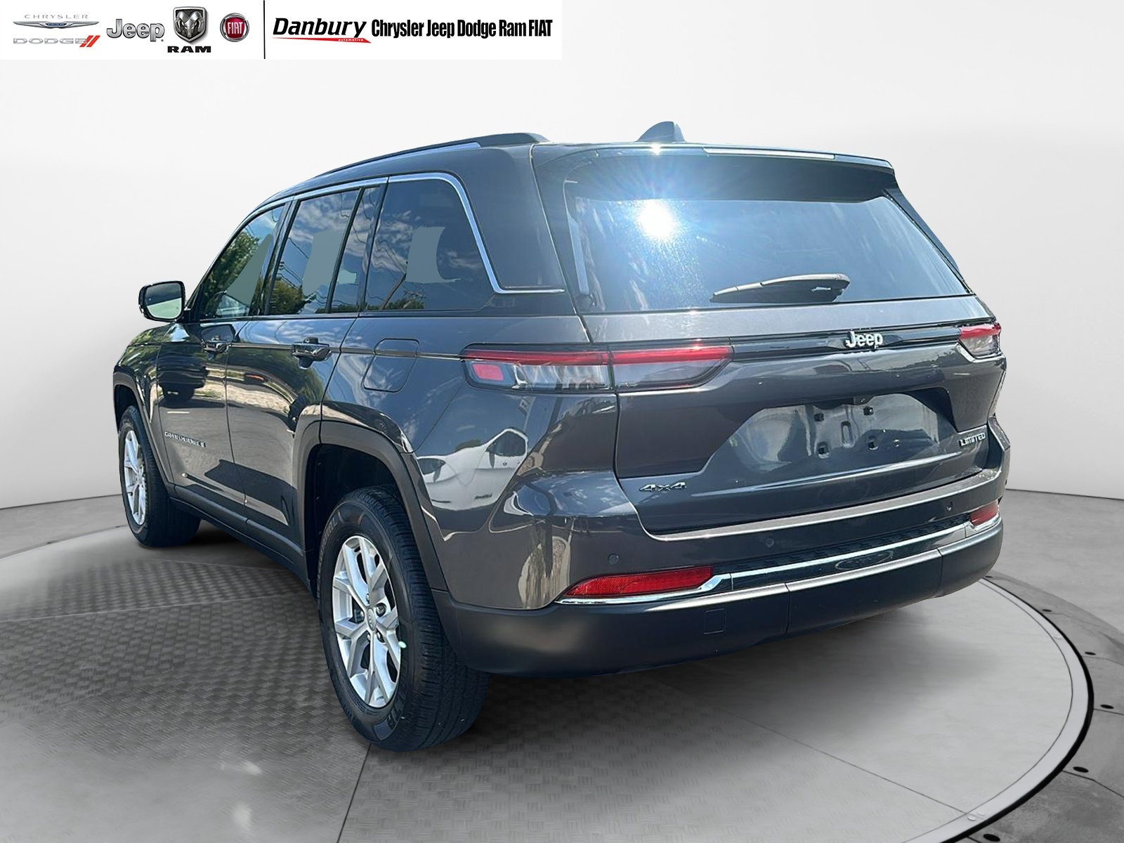 2022 Jeep Grand Cherokee Limited 5