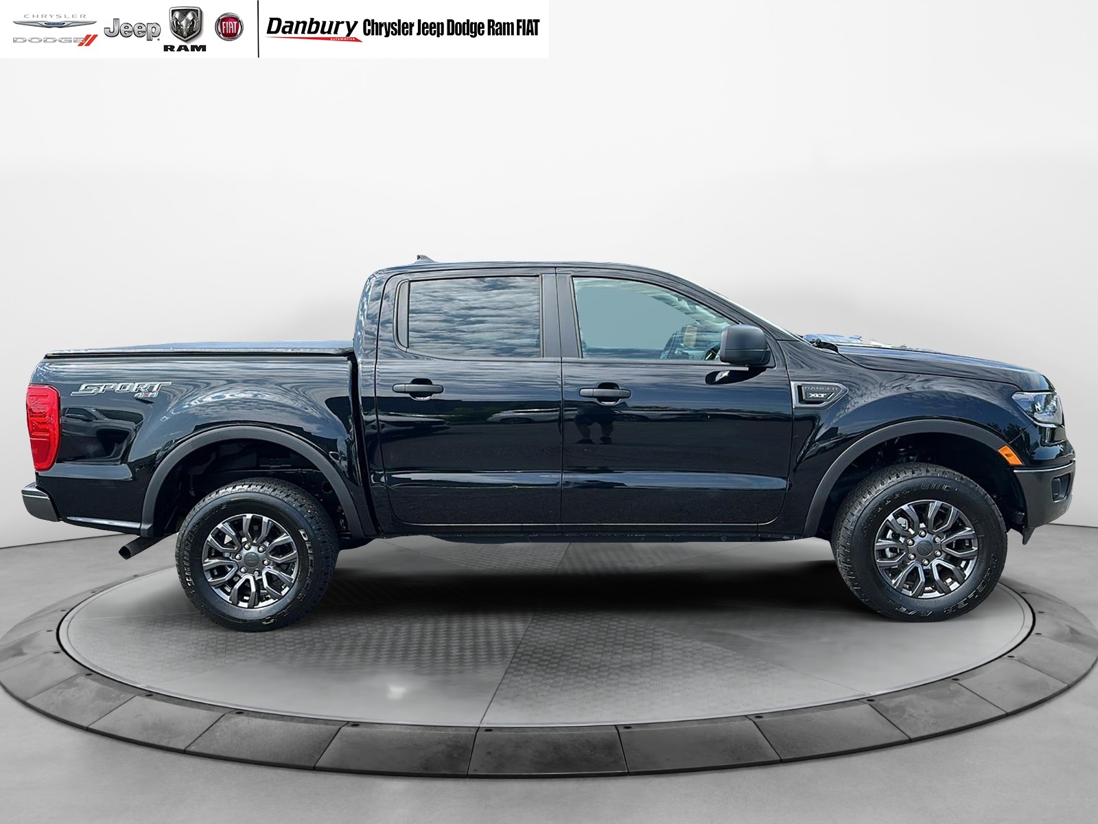 2021 Ford Ranger XLT 4WD SuperCrew 5 Box 2