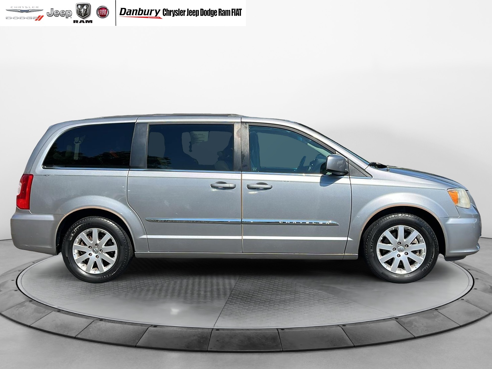 2014 Chrysler Town & Country Touring 4