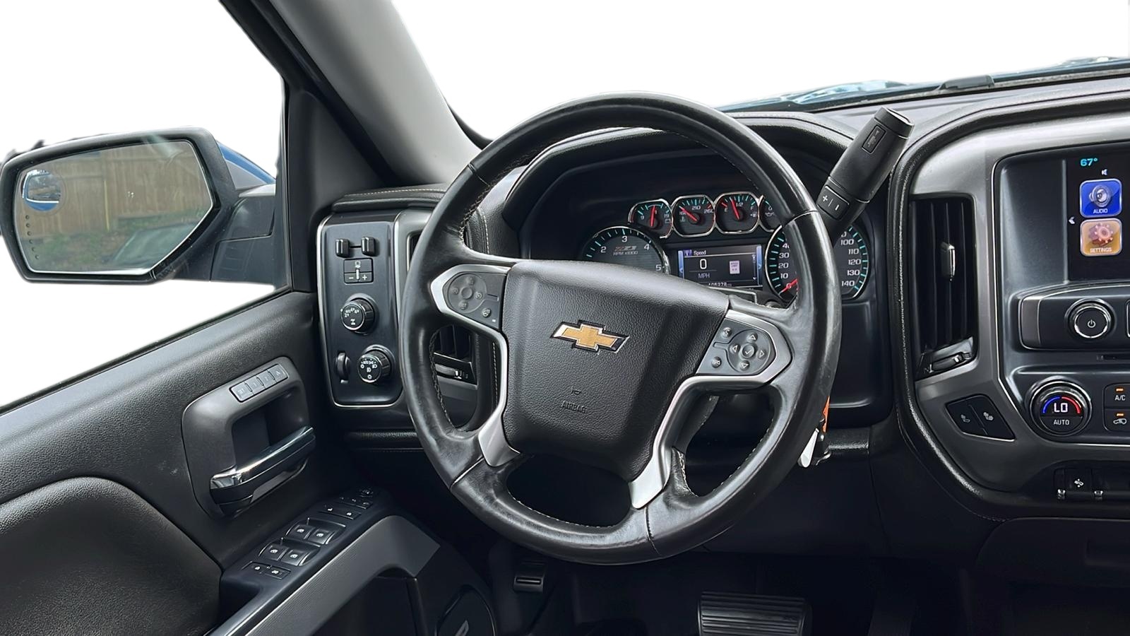 2017 Chevrolet Silverado 1500 LTZ 4WD Crew Cab 143.5 20