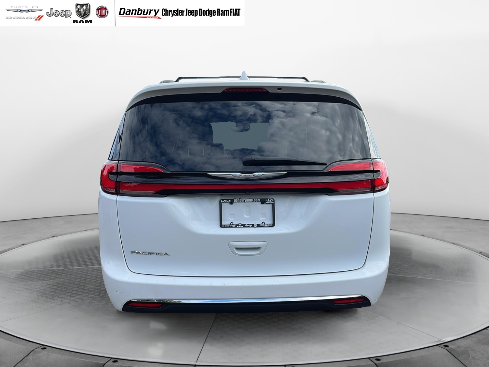 2022 Chrysler Pacifica Touring L 7