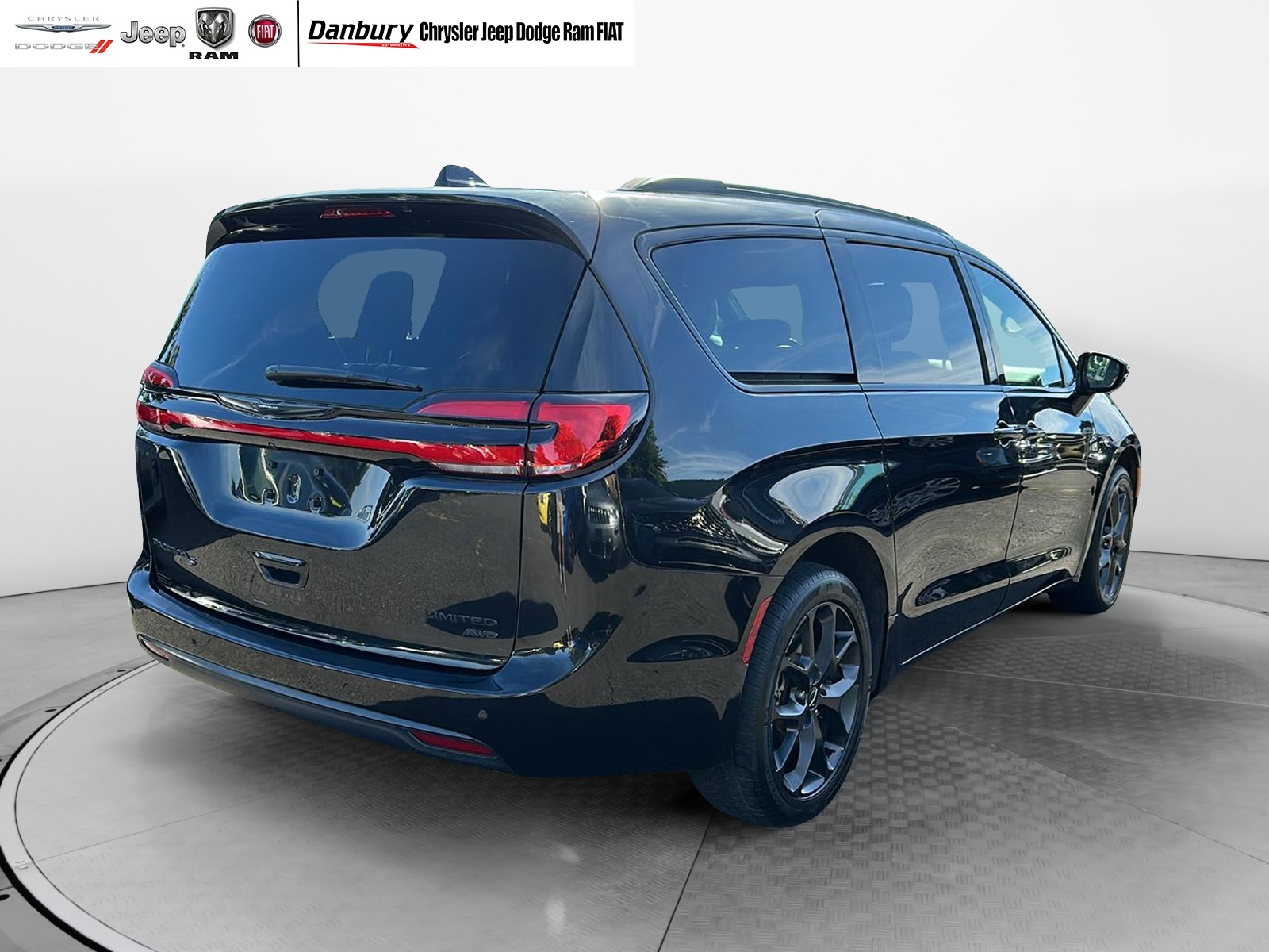 2021 Chrysler Pacifica Limited 6