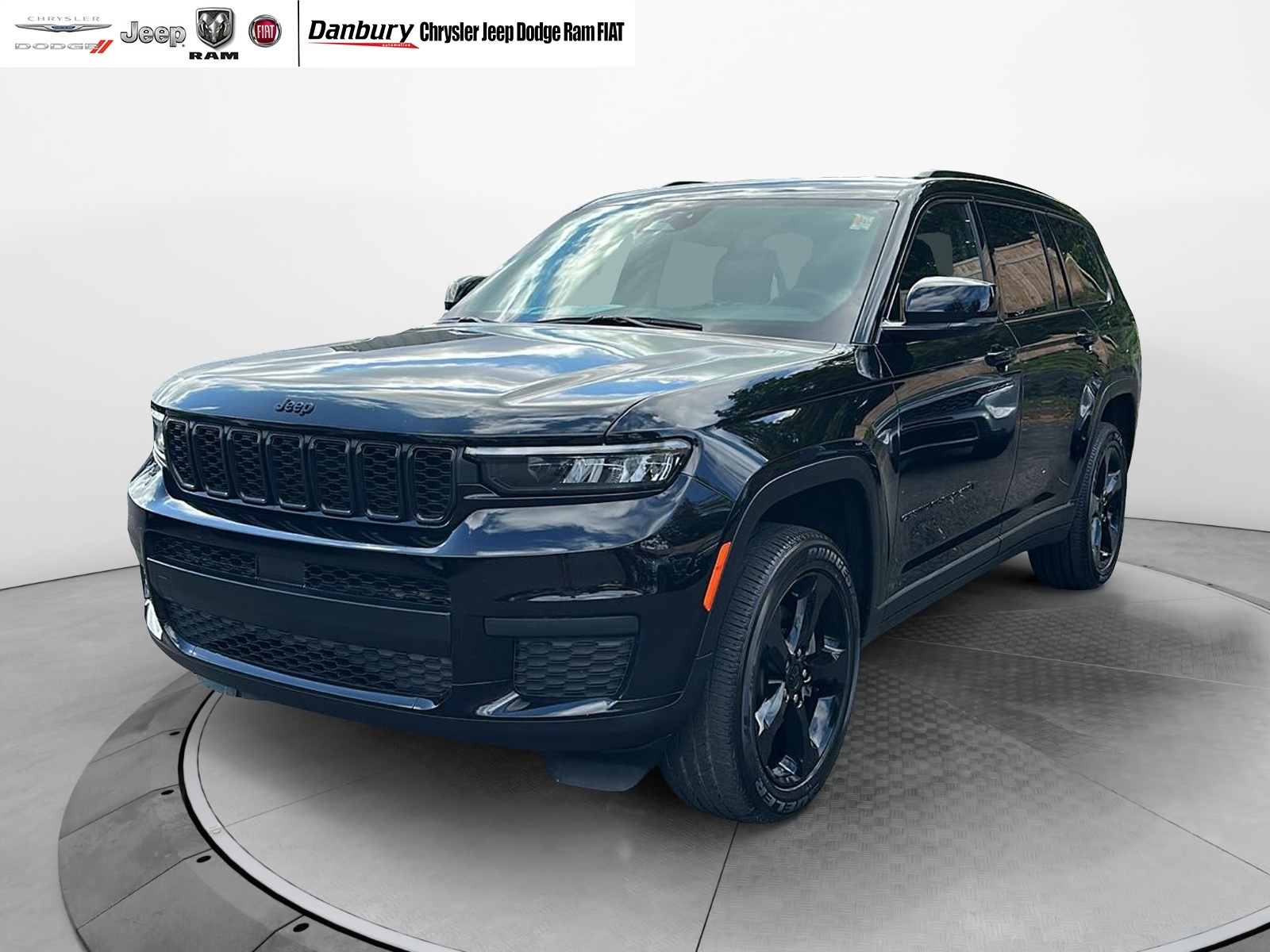 2023 Jeep Grand Cherokee L Altitude 7