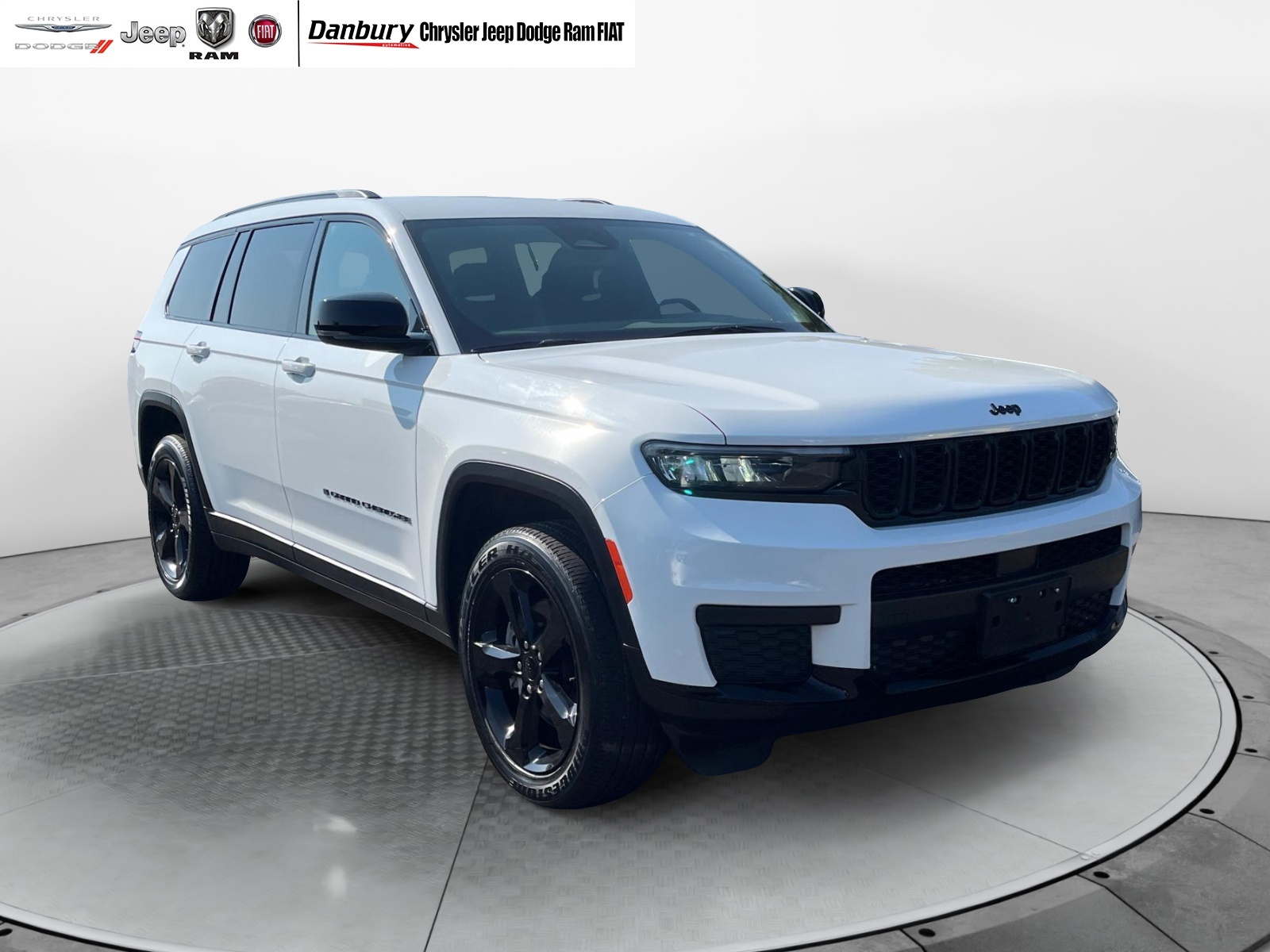 2023 Jeep Grand Cherokee L Altitude 1