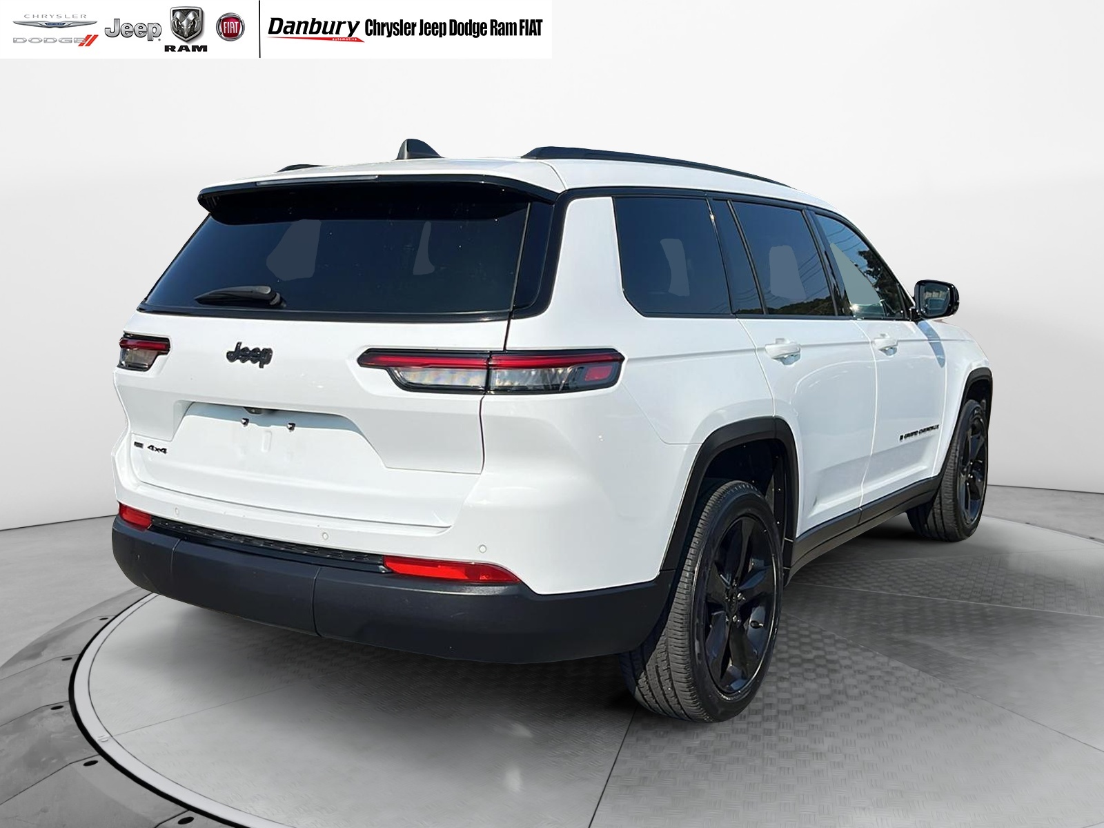 2023 Jeep Grand Cherokee L Altitude 6