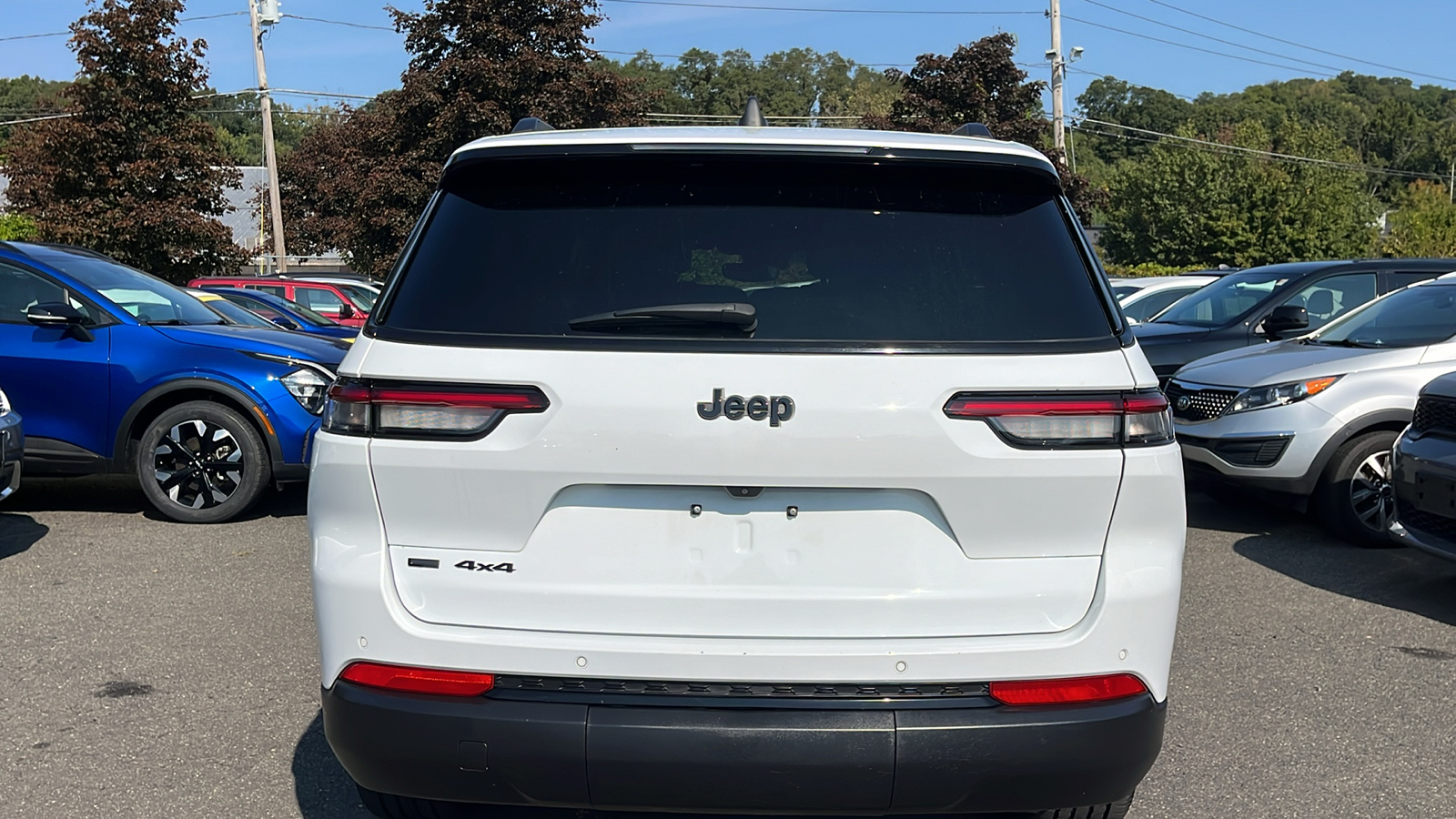 2023 Jeep Grand Cherokee L Altitude 7