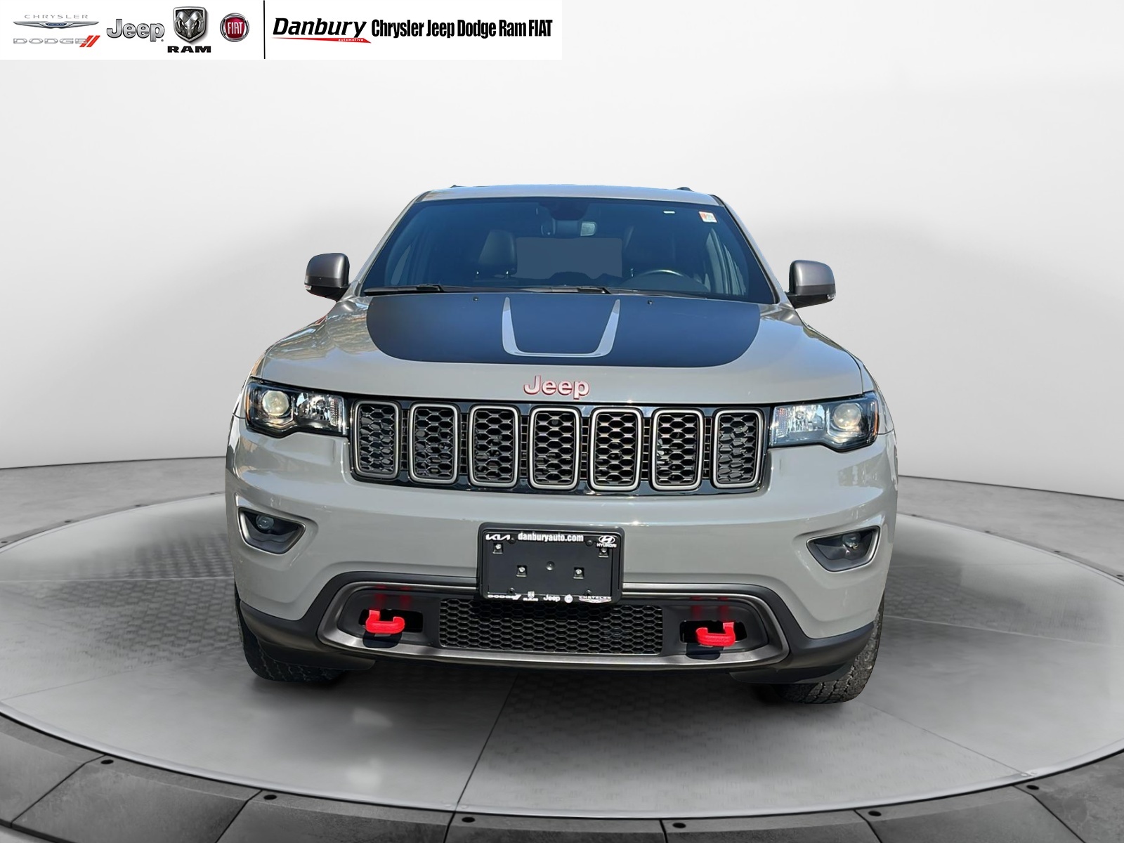 2021 Jeep Grand Cherokee Trailhawk 2