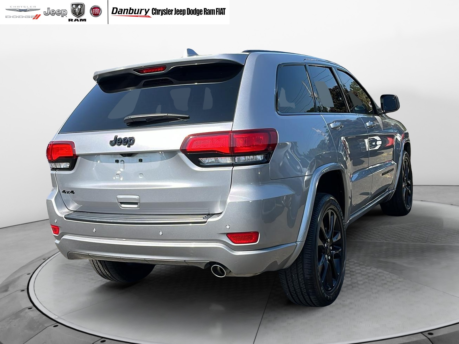 2021 Jeep Grand Cherokee Laredo X 4