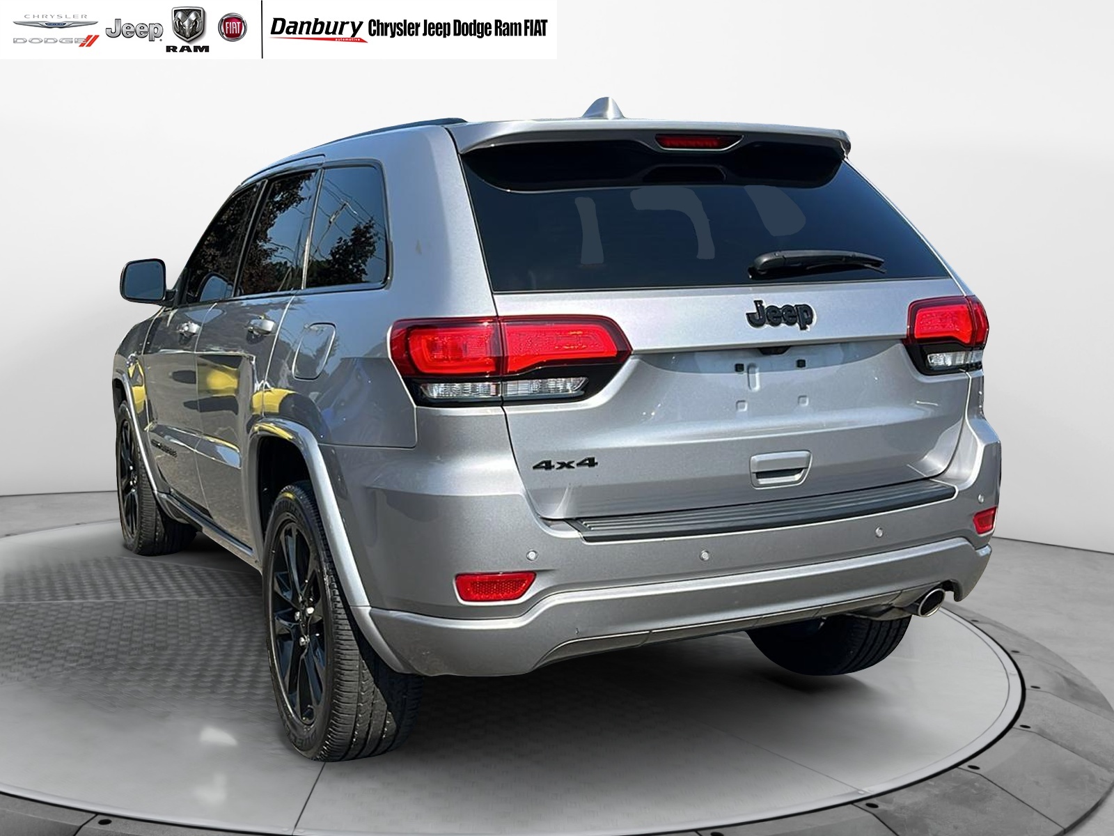 2021 Jeep Grand Cherokee Laredo X 6