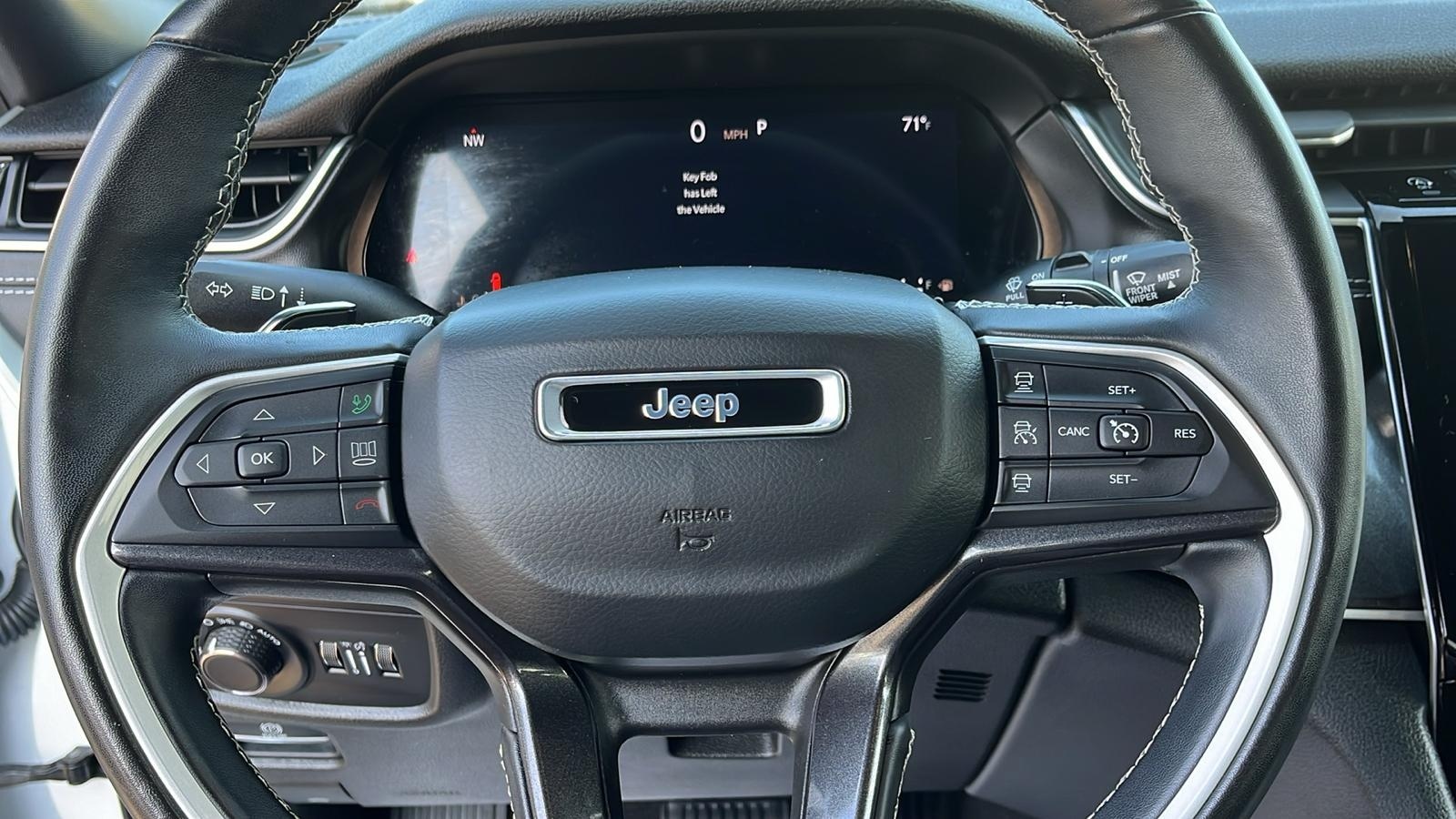 2021 Jeep Grand Cherokee L Altitude 11