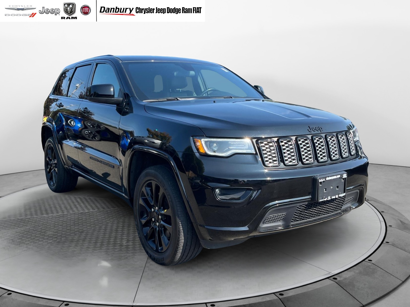 2021 Jeep Grand Cherokee Laredo X 1