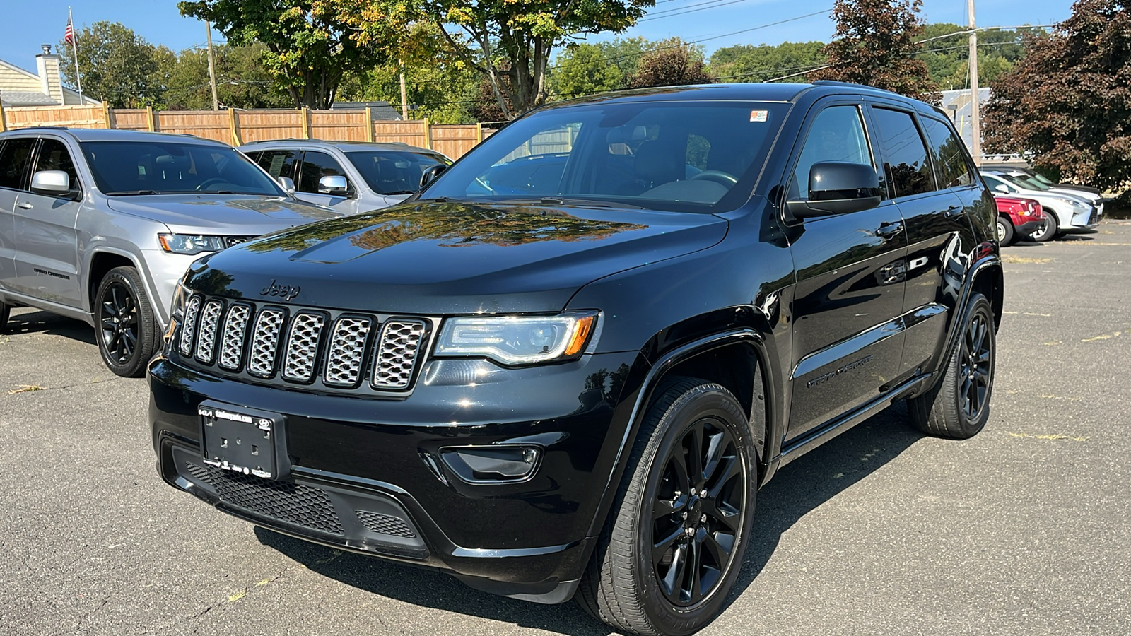 2021 Jeep Grand Cherokee Laredo X 3