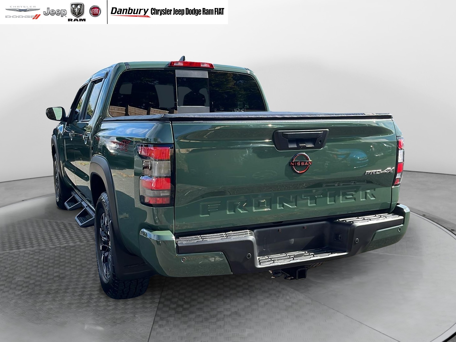 2023 Nissan Frontier PRO-4X Crew Cab 4x4 Auto 6