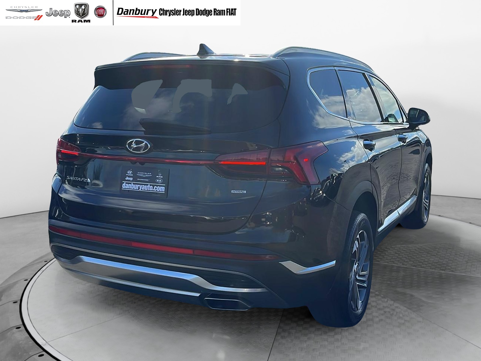 2021 Hyundai Santa Fe SEL 4