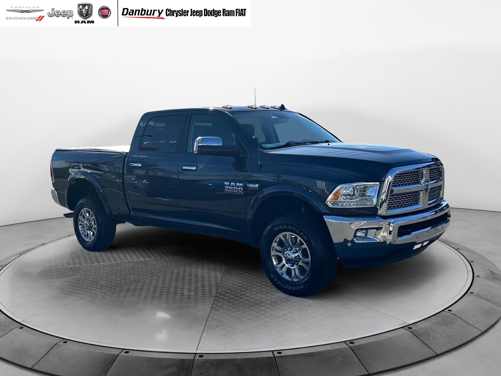 2018 Ram 2500 Laramie 4x4 Crew Cab 64 Box 1