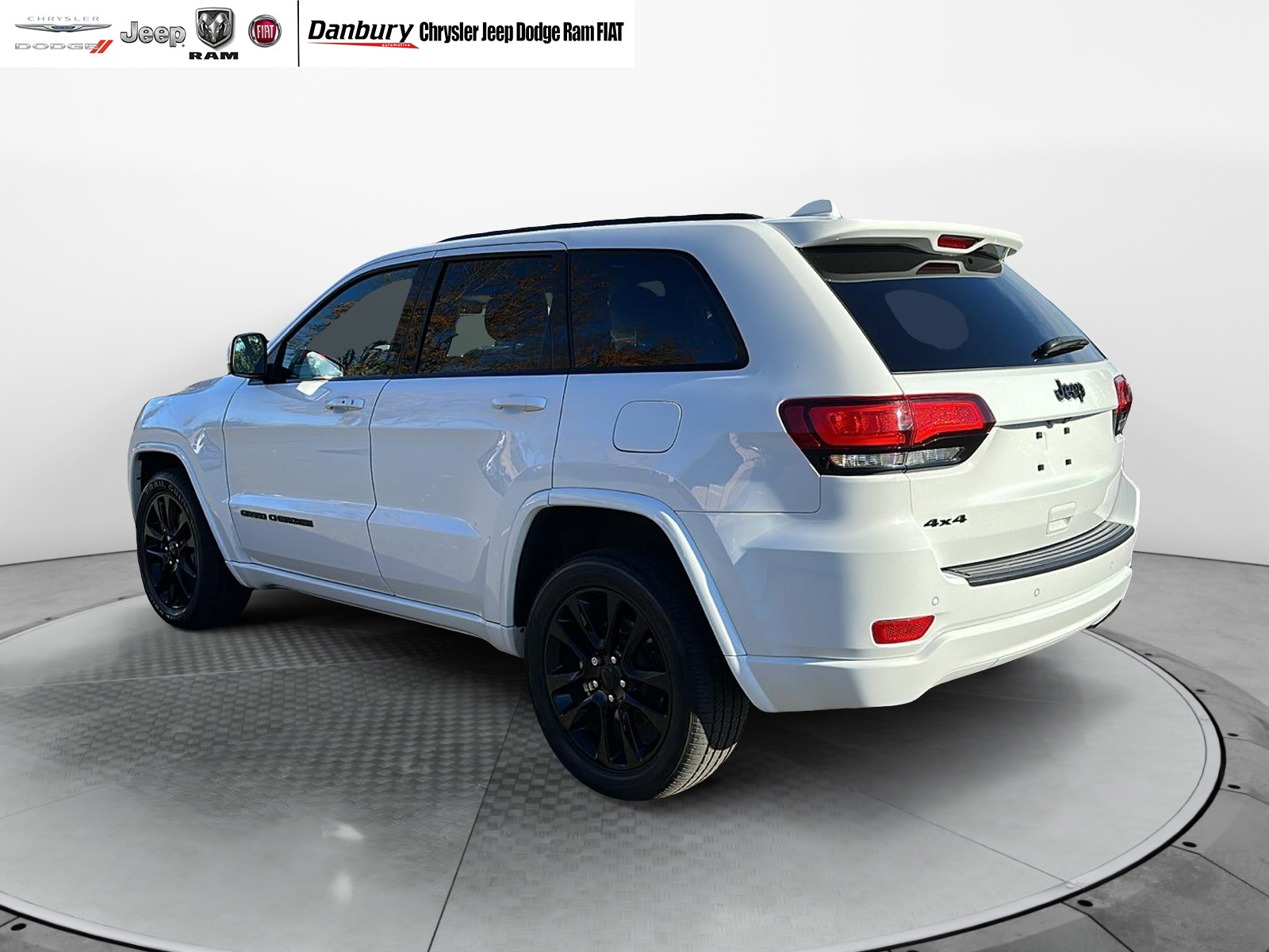 2021 Jeep Grand Cherokee Laredo X 5