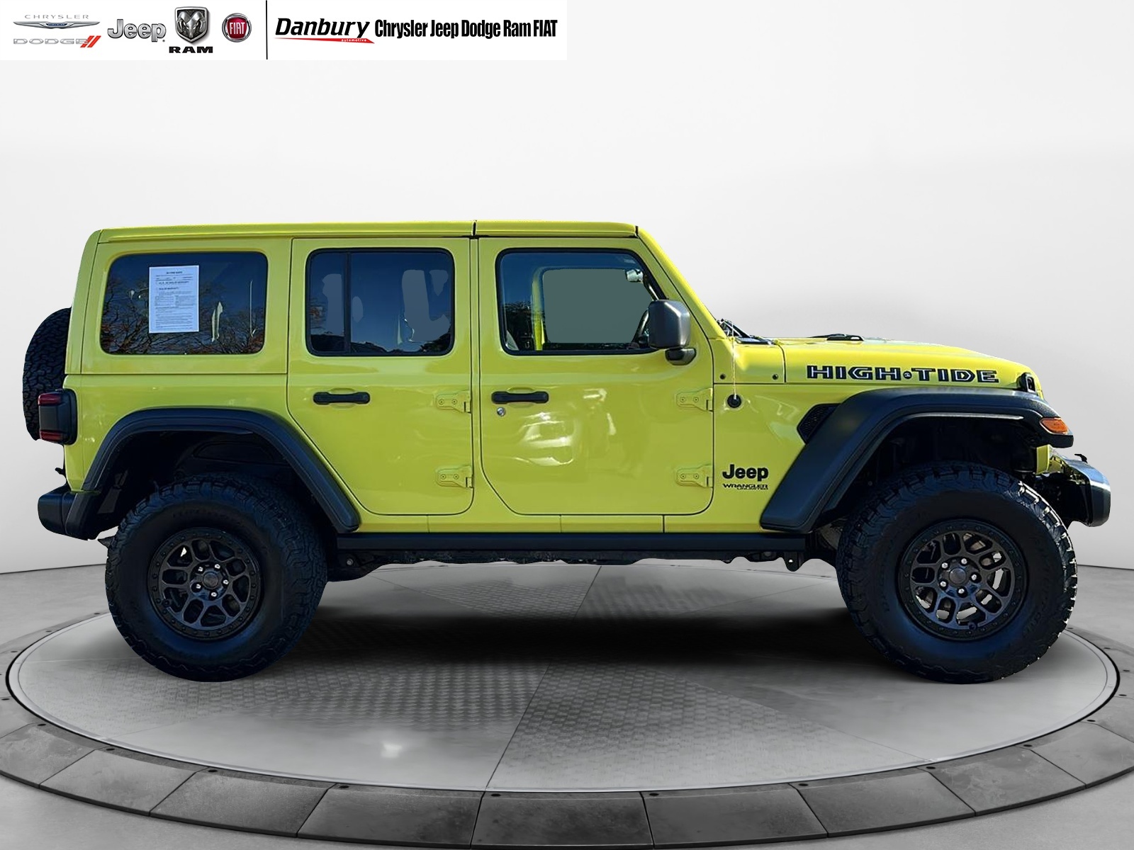 2022 Jeep Wrangler Unlimited High Tide 2