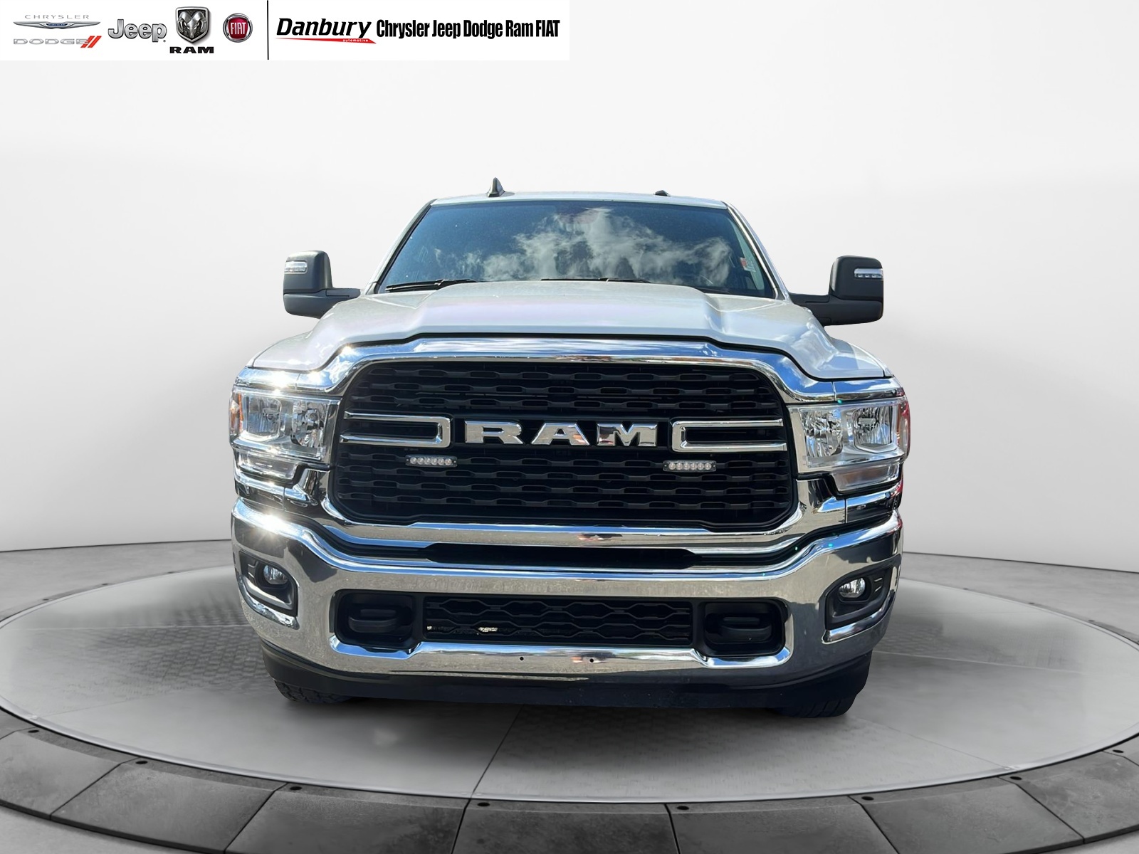 2023 Ram 2500 Big Horn 4x4 Crew Cab 64 Box 2