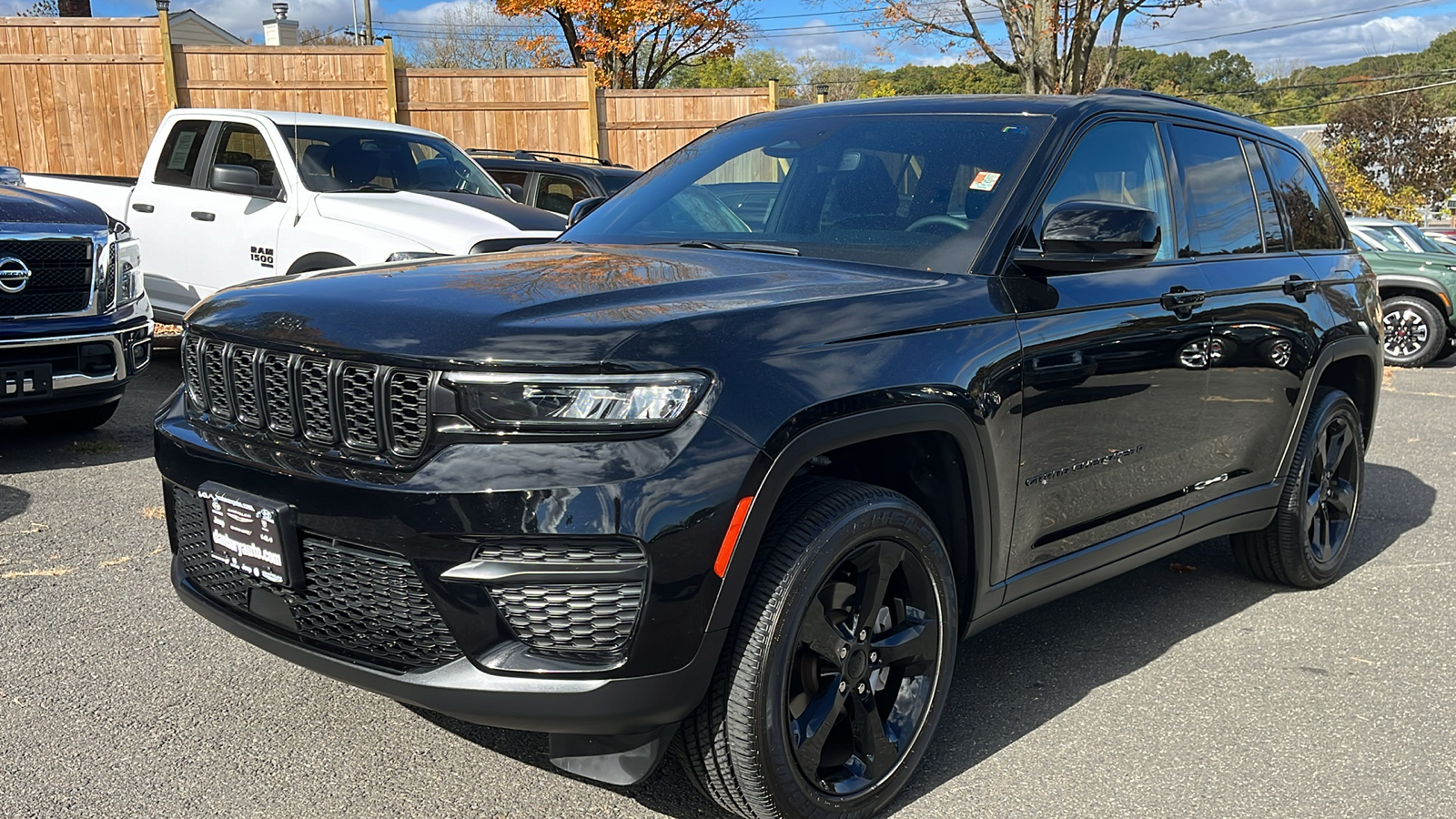 2023 Jeep Grand Cherokee Altitude 3