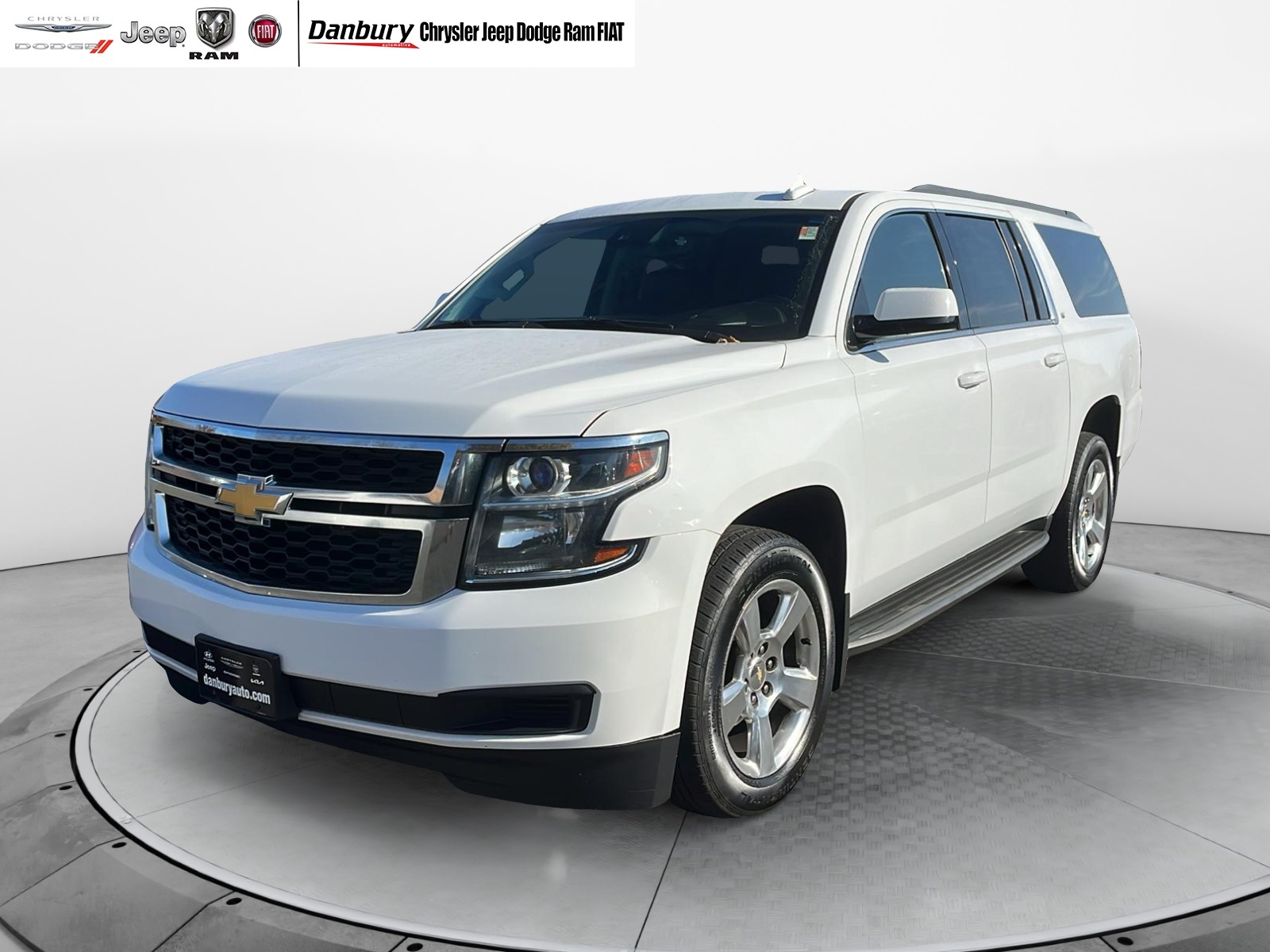 2016 Chevrolet Suburban LT 3